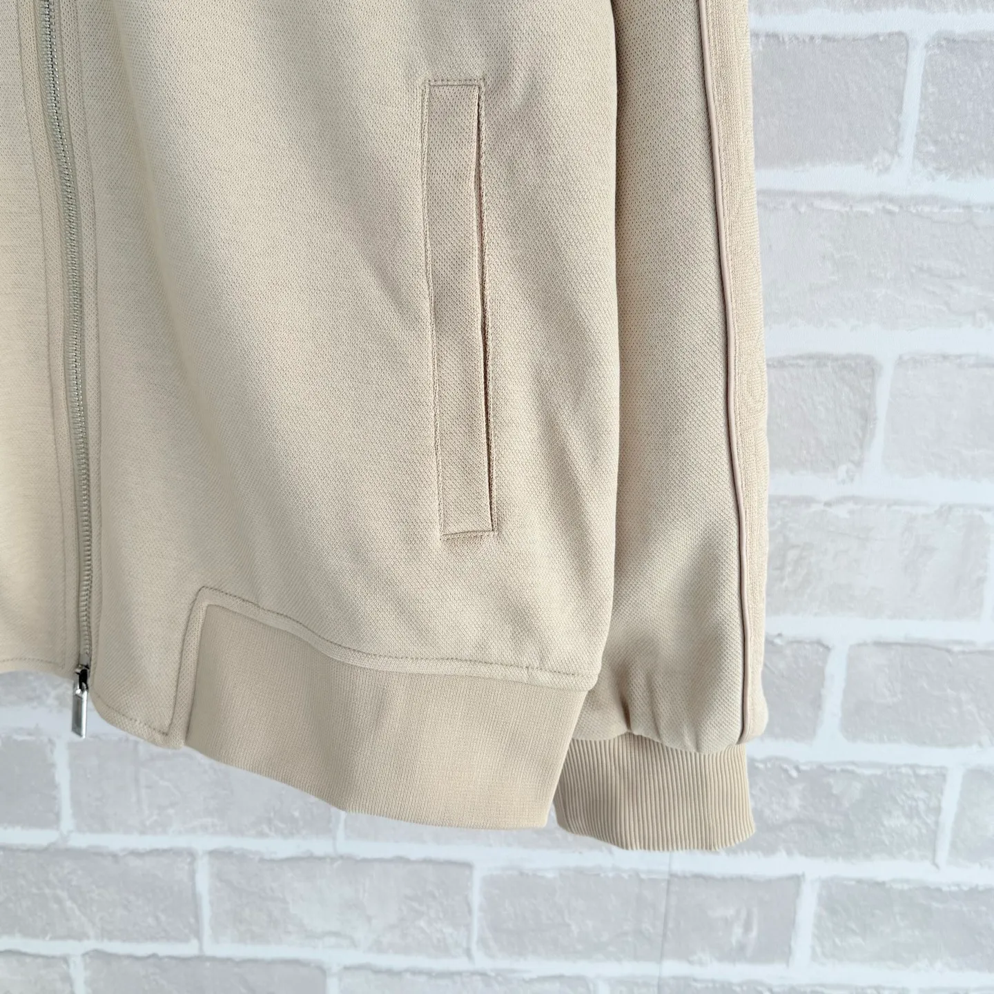 DR* New Arrival Premium New Arrival Same Style ，Breathable ！ ！ ， ！ Premium ！ Wear-Resistant，