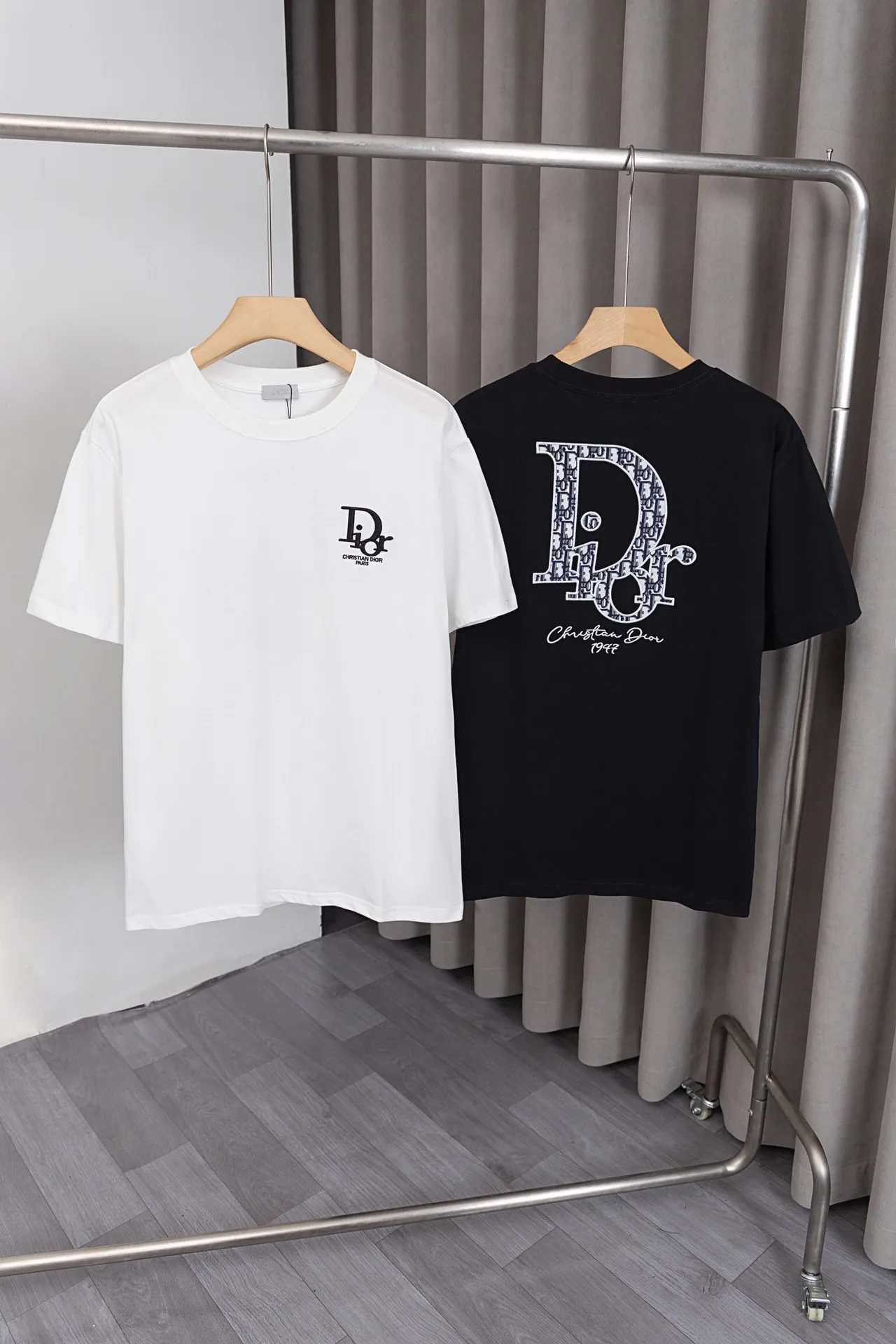 X 027 Dior 25ss New Arrival T ！ Dior logo , ， ， Versatile， Same Style。 ：Black，White，Size：S～XXL