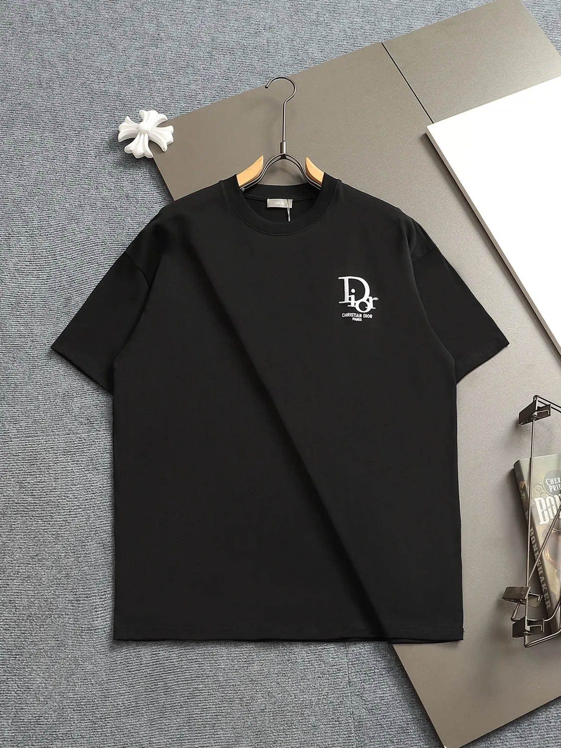 Dior CD XS-L CD 25SS logo 🪡 logo ，D ， ， Black White ， D LOGO ， logo ， ！ ， Classic ！！ CD ， ， Dior ！ ， ， ， Breathable ~ ！！ ：Black White Size： XS S M L ： XS： 55- 56- 71.5 S： 56.5- 58- 73 M： 58- 60- 74.5 L: 59.5- 62- 76