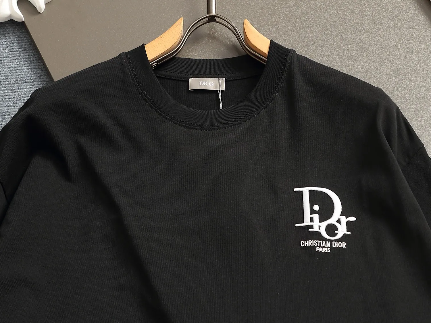 Dior CD XS-L CD 25SS logo 🪡 logo ，D ， ， Black White ， D LOGO ， logo ， ！ ， Classic ！！ CD ， ， Dior ！ ， ， ， Breathable ~ ！！ ：Black White Size： XS S M L ： XS： 55- 56- 71.5 S： 56.5- 58- 73 M： 58- 60- 74.5 L: 59.5- 62- 76