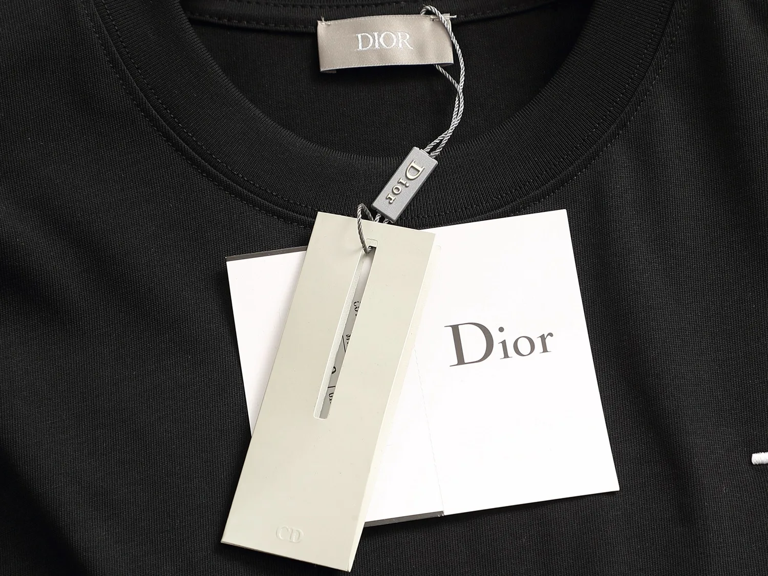 Dior CD XS-L CD 25SS logo 🪡 logo ，D ， ， Black White ， D LOGO ， logo ， ！ ， Classic ！！ CD ， ， Dior ！ ， ， ， Breathable ~ ！！ ：Black White Size： XS S M L ： XS： 55- 56- 71.5 S： 56.5- 58- 73 M： 58- 60- 74.5 L: 59.5- 62- 76