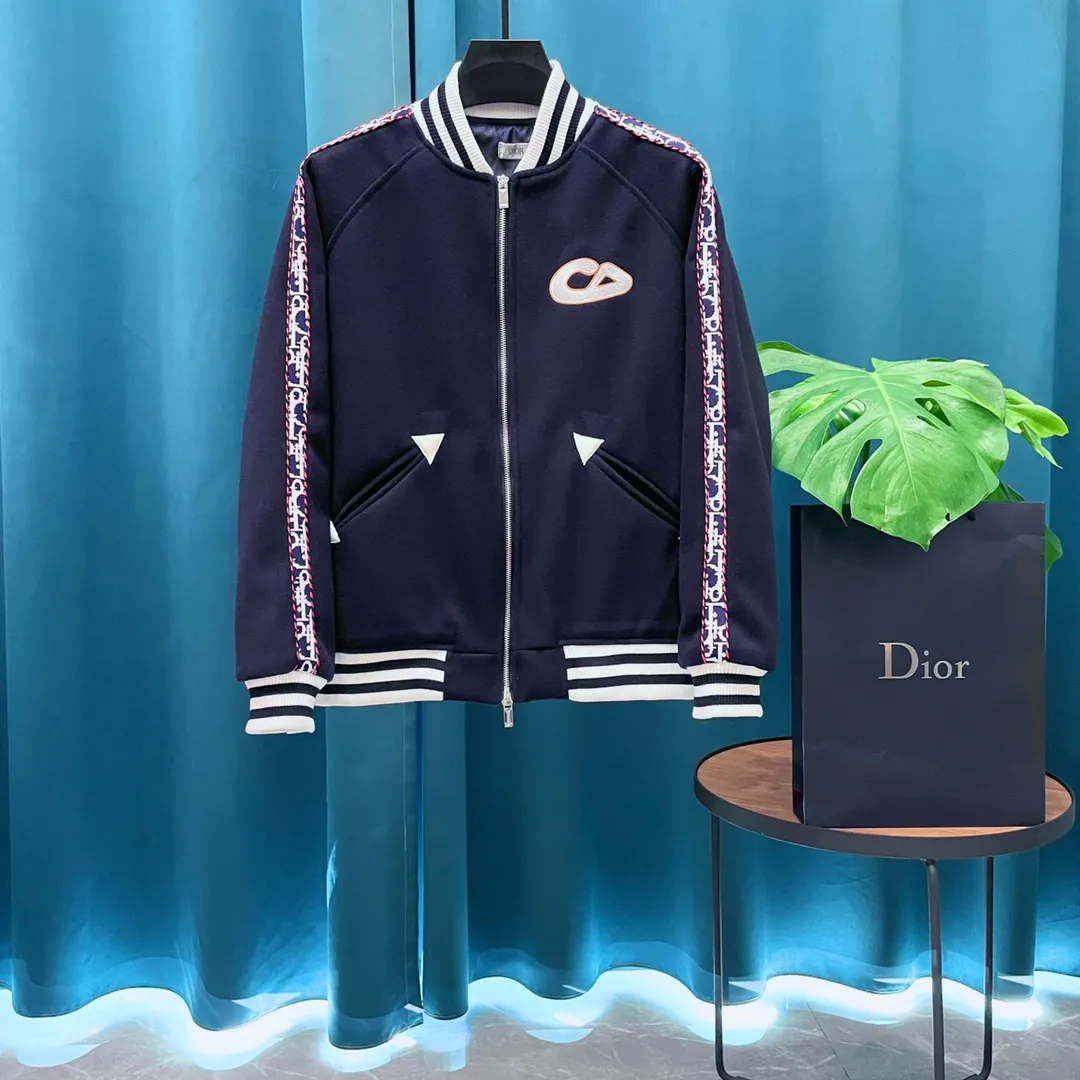 Dior➡️ ， 。 LV ， ， 。 1 ， 。 ， 。Premium ！ ！ Quality！
