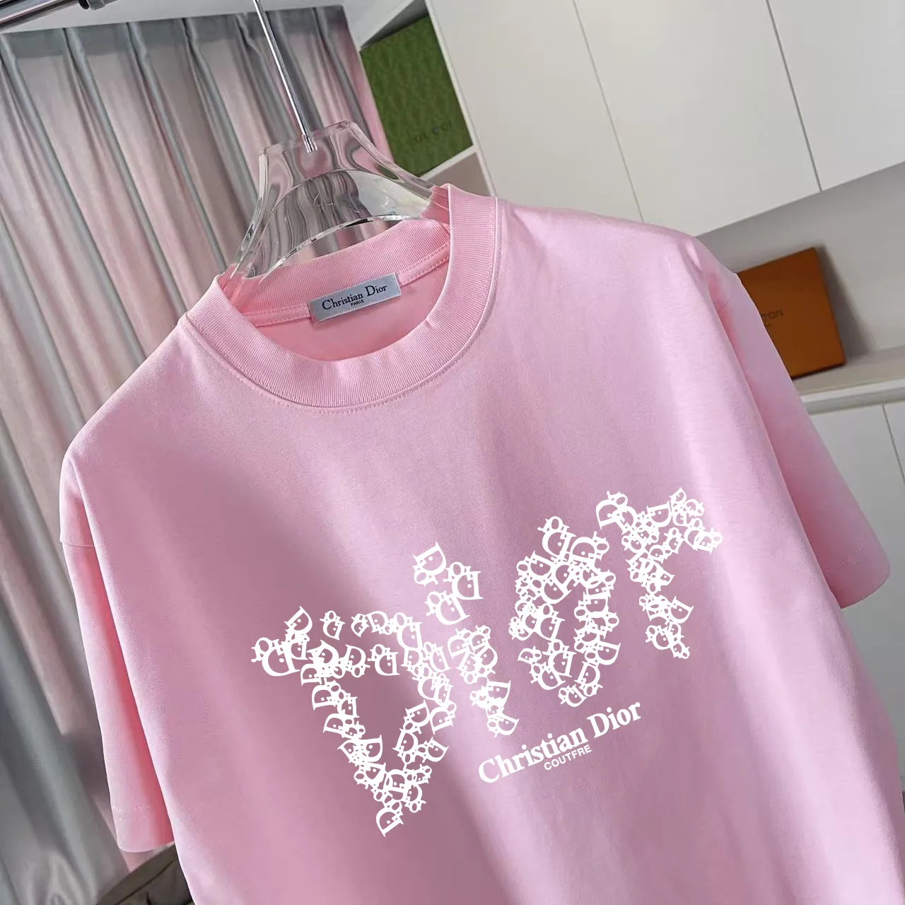 Dio 2025 New Arrival logo T g Same Style ：Black White Pink Blue Size: S M L XL XXL ​