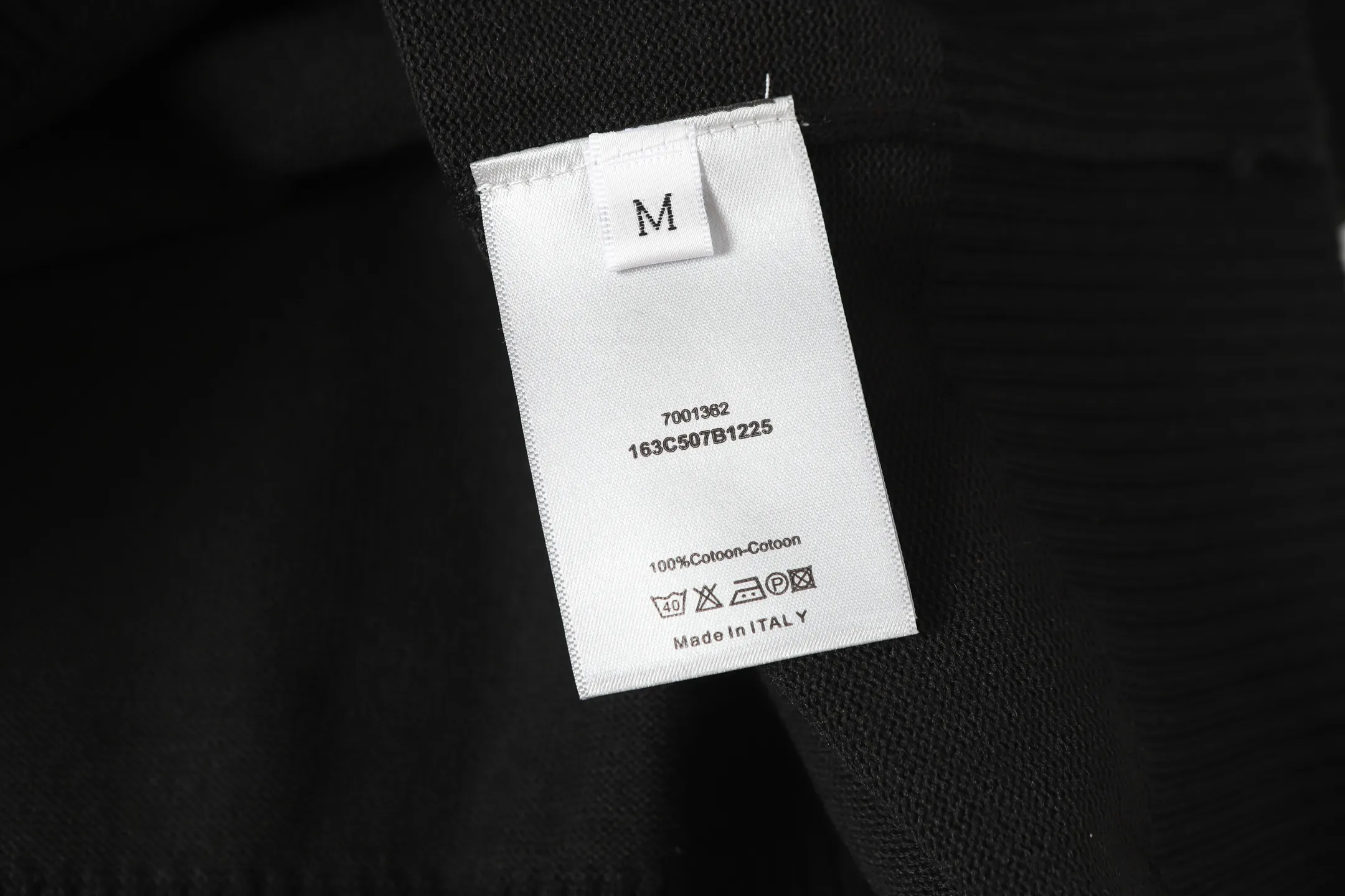CD Archives Labels ， 。 White ， 、 。 ， 。 Dior Archives Labels ， 、 。 Size:S M L
