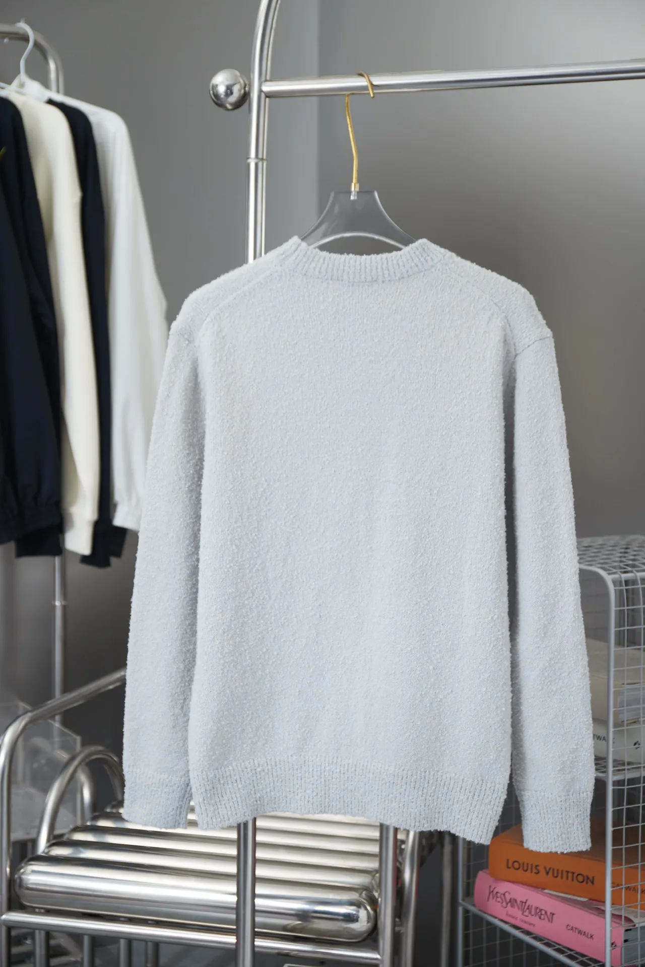 Christian Dior CD 24 FW 35% 35% 30% Christian Dior Lily of tye Valley ：Gray Size：S M L XL