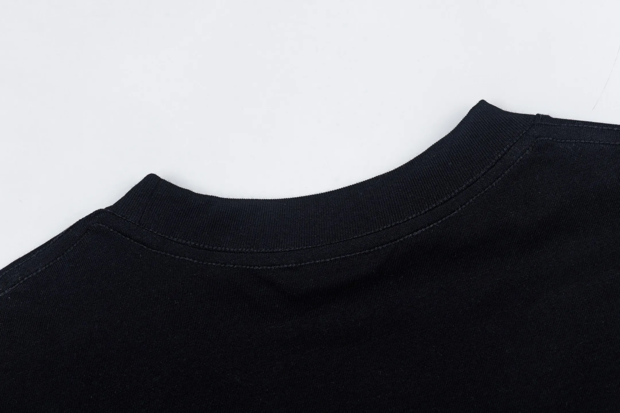 【 . Quality】 DIOR T Clover Classic 。 Black ， Clover 。 Series ， 。 ， 12-15 。 ， ， 。 ， ， 。 32 100% ( ) 1x 1 ( ) ：8875# ：Black Size：XS S M L