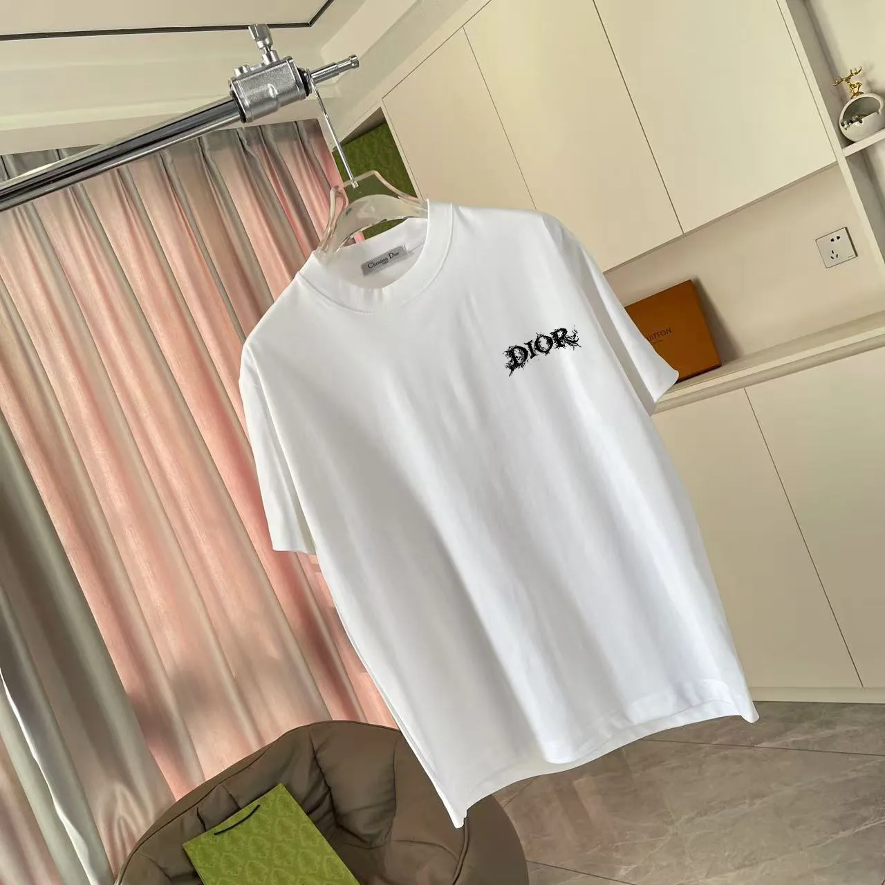 Dio 2025 New Arrival logo T g Same Style ：Black White Green Blue Size: S M L XL XXL ​