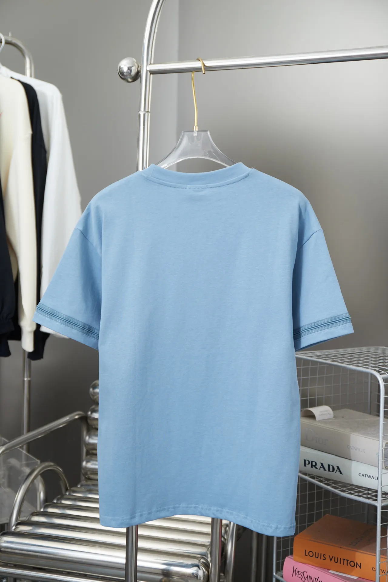Quality D*OR 2025 T ， ， ， 、 ， Same Style S M L XL