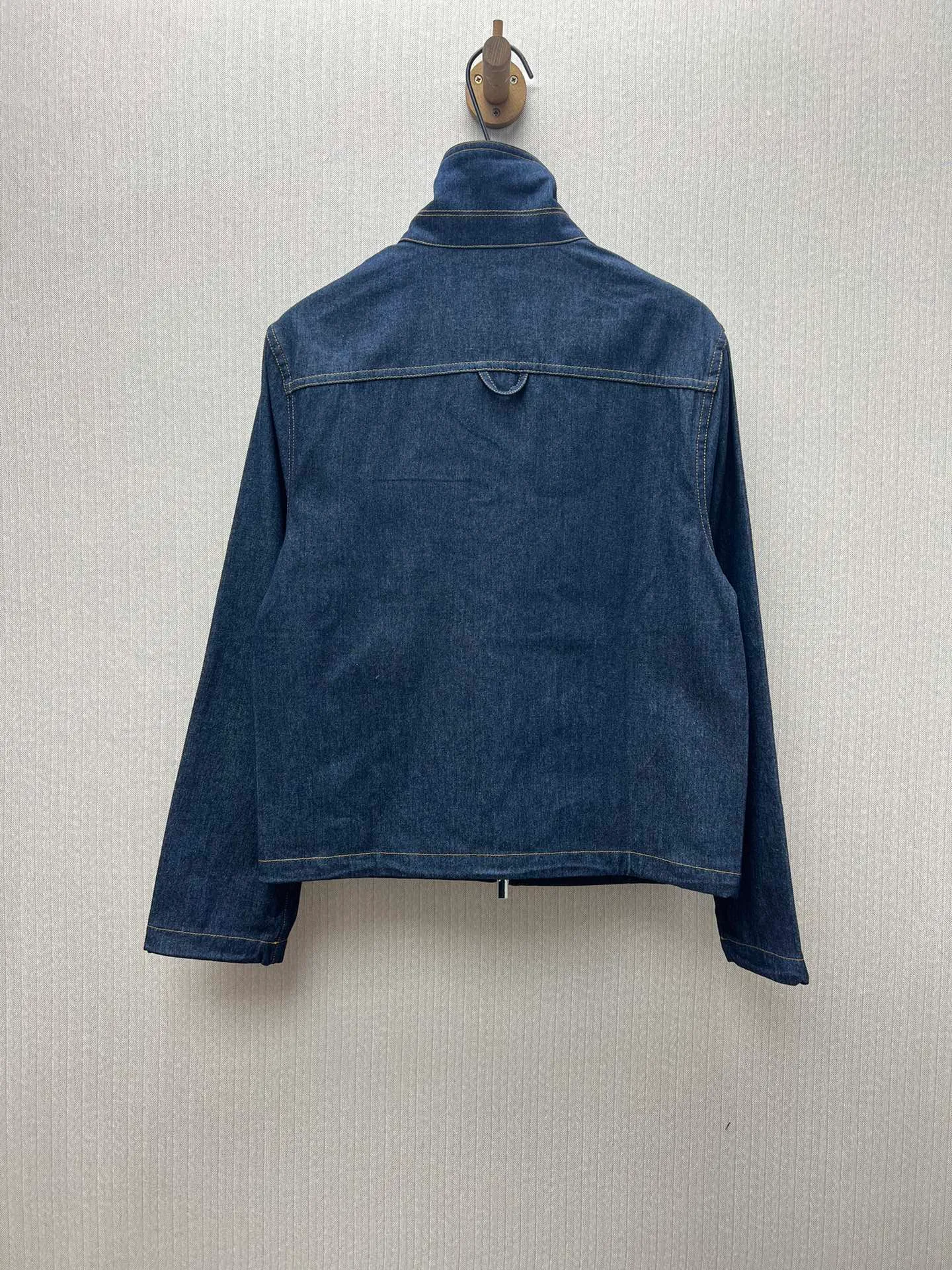 25ss New Arrival Series ， Dior ， Dior 。 New Arrival Blue ， ， 。 Series ， 。 Sizes：38.39.40.41.