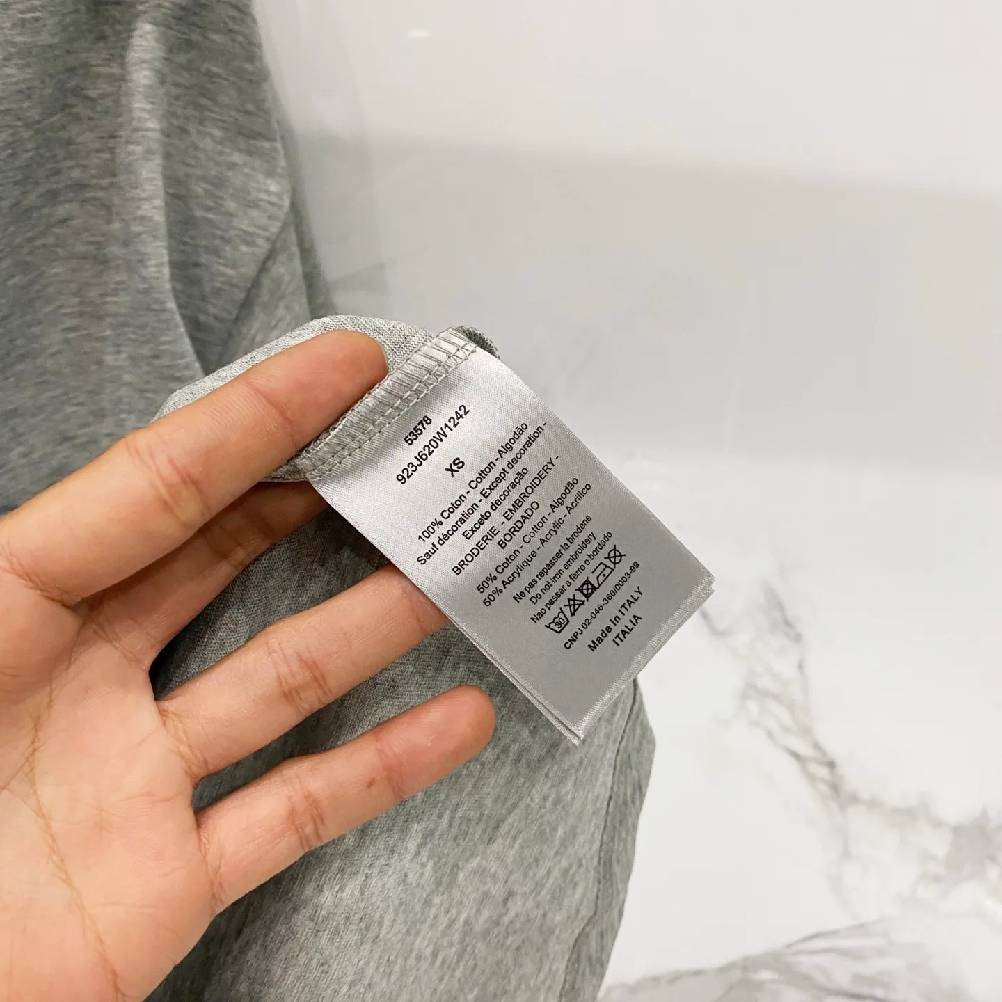 Dior/ - T Classic ✍️ LOGO Quality 100 ％ Versatile Size:XS-L :Black.White.Gray.Light Green