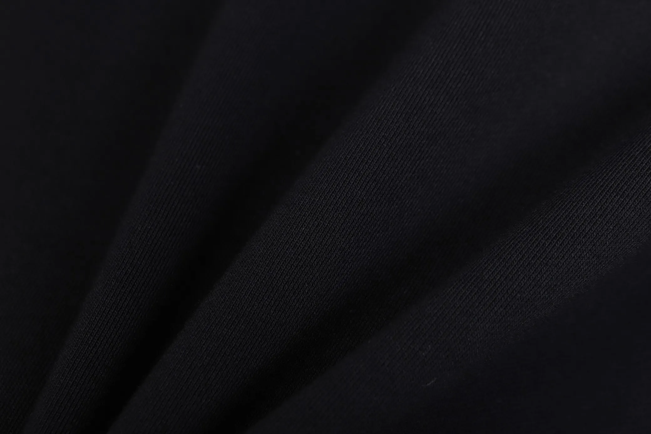 Quality New Arrival B 31 ， ， ， ， ！ ， ， Classic Same Style 𝐂𝐎𝐋𝐎𝐔𝐑：Black，White Blue 𝐒𝐈𝐙𝐄：S xl