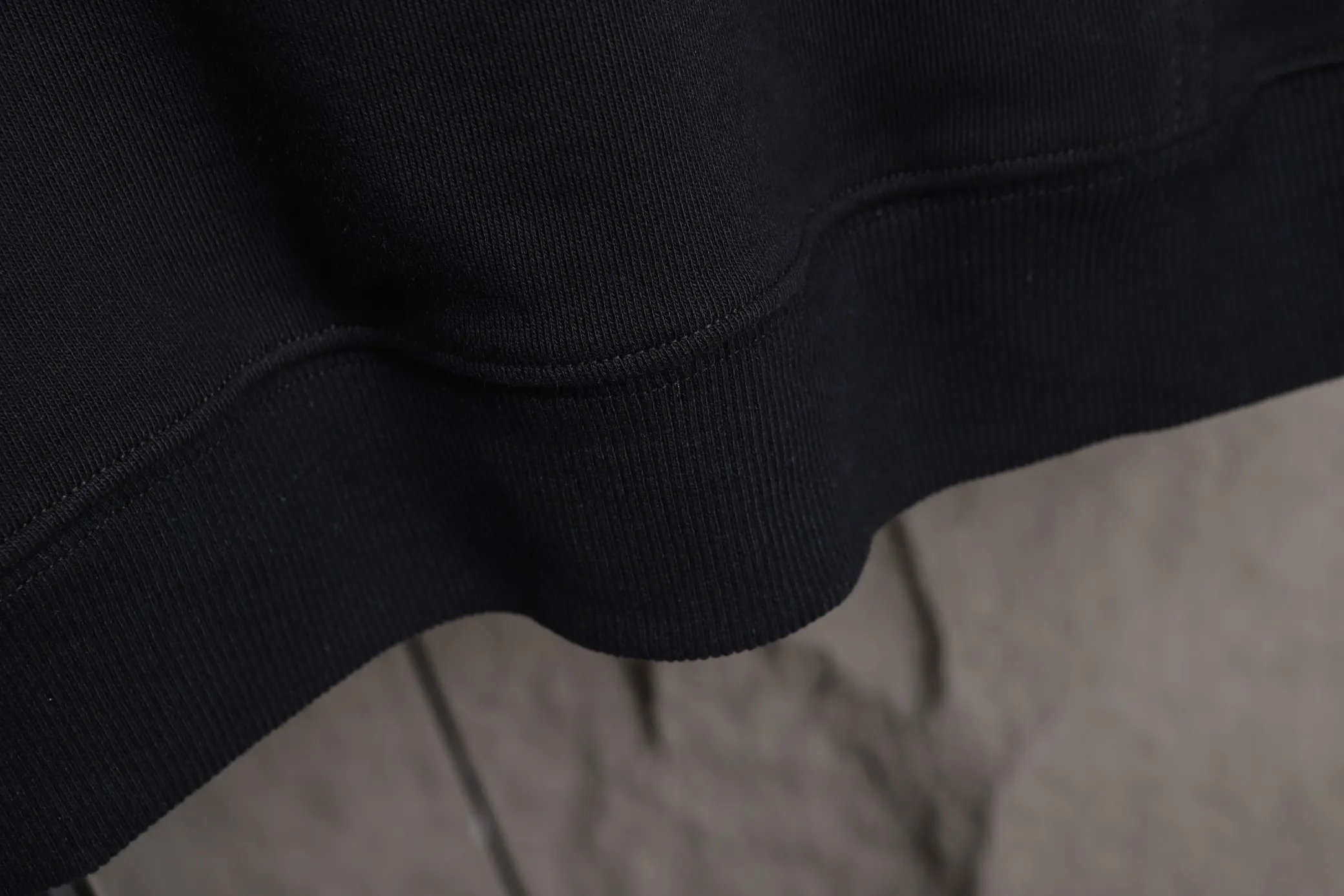 Quality New Arrival B 31 ， ， ， ， ！ ， ， Classic Same Style 𝐂𝐎𝐋𝐎𝐔𝐑：Black，White Blue 𝐒𝐈𝐙𝐄：S xl