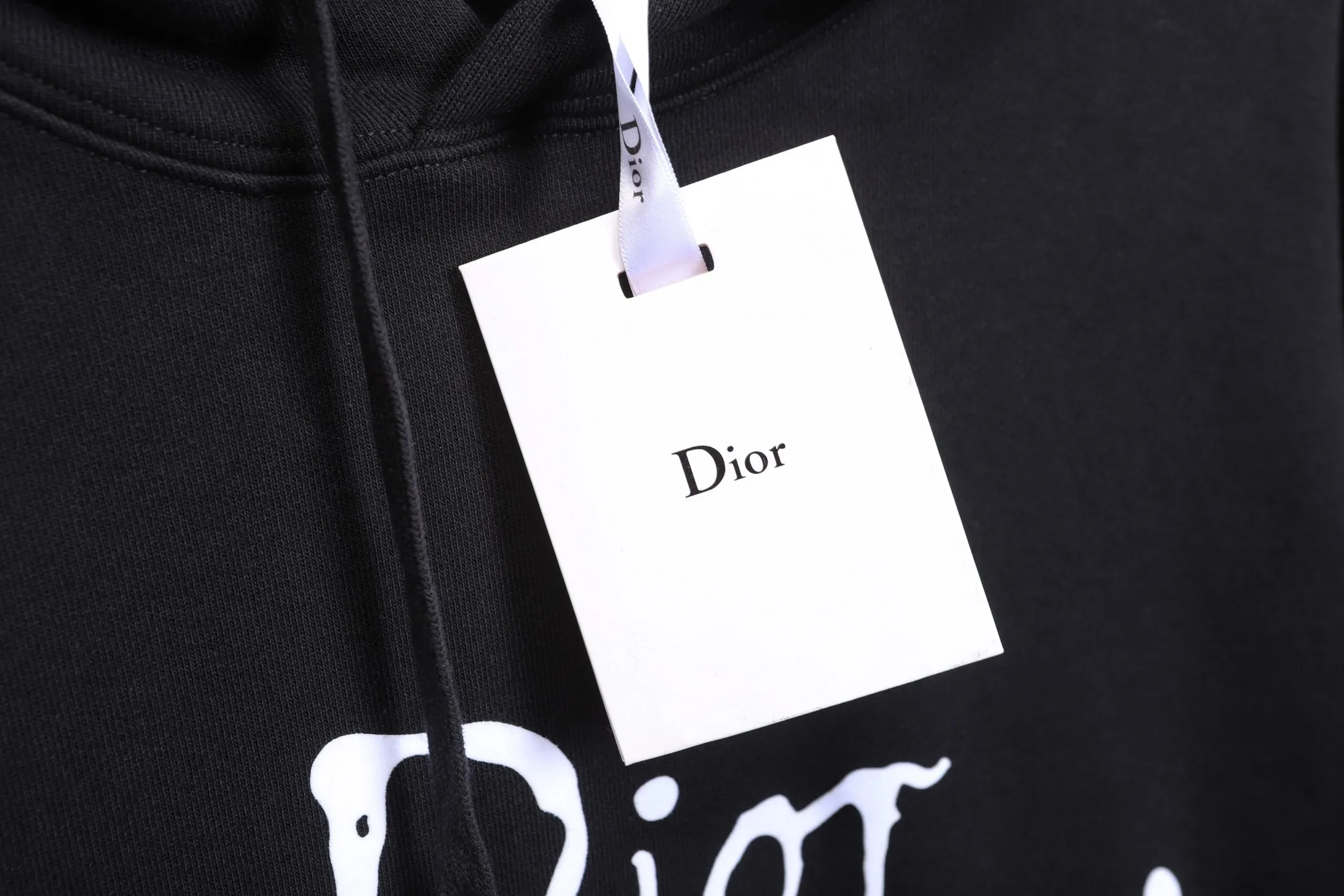 Quality New Arrival B 31 ， ， ， ， ！ ， ， Classic Same Style 𝐂𝐎𝐋𝐎𝐔𝐑：Black，White Blue 𝐒𝐈𝐙𝐄：S xl