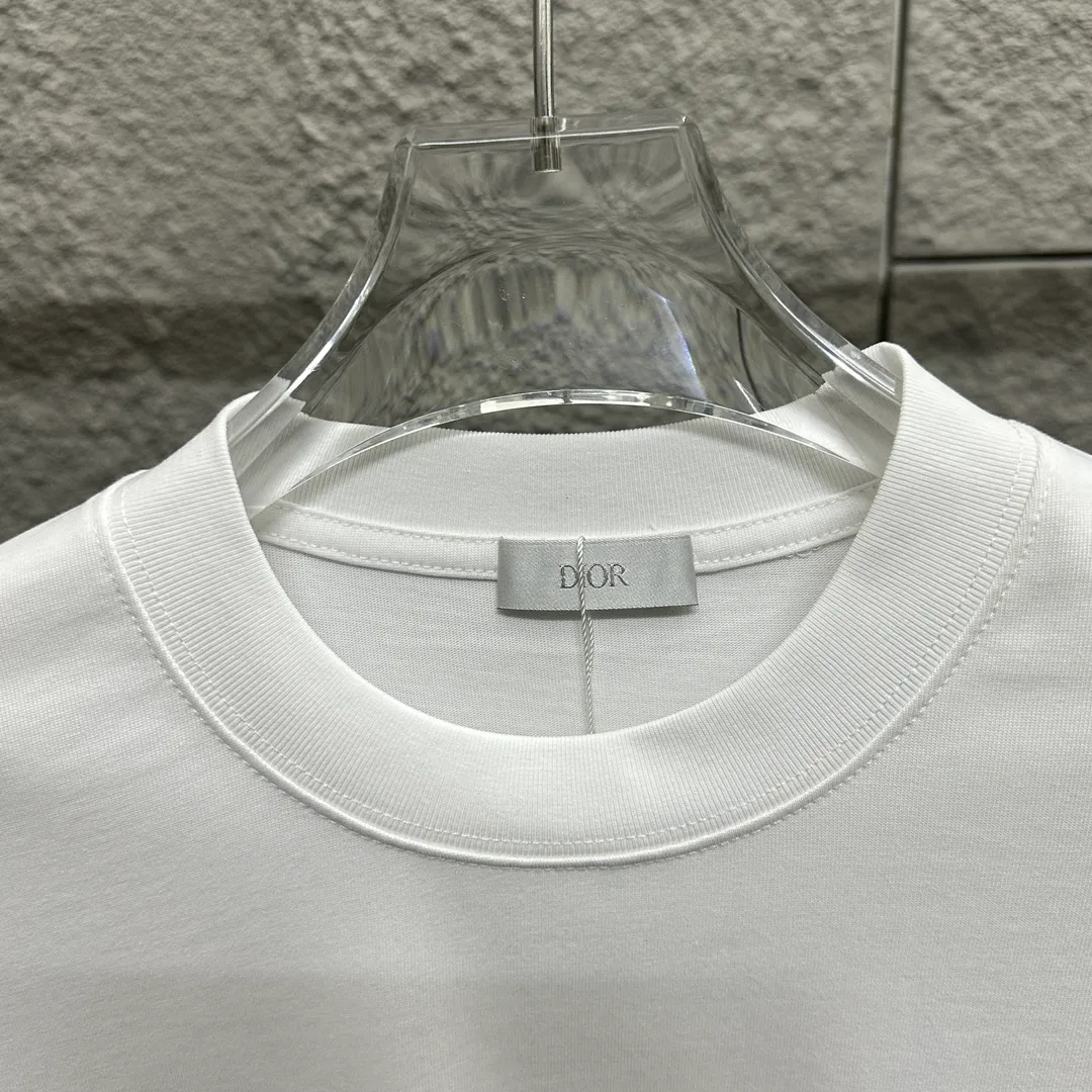 Dio* 2025 New Arrival Classic Orange T Same Style ：Black White Size： S （90-130 ） M （120-150 ） L （140-165 ） XL （160-180 ） XXL （180 ）