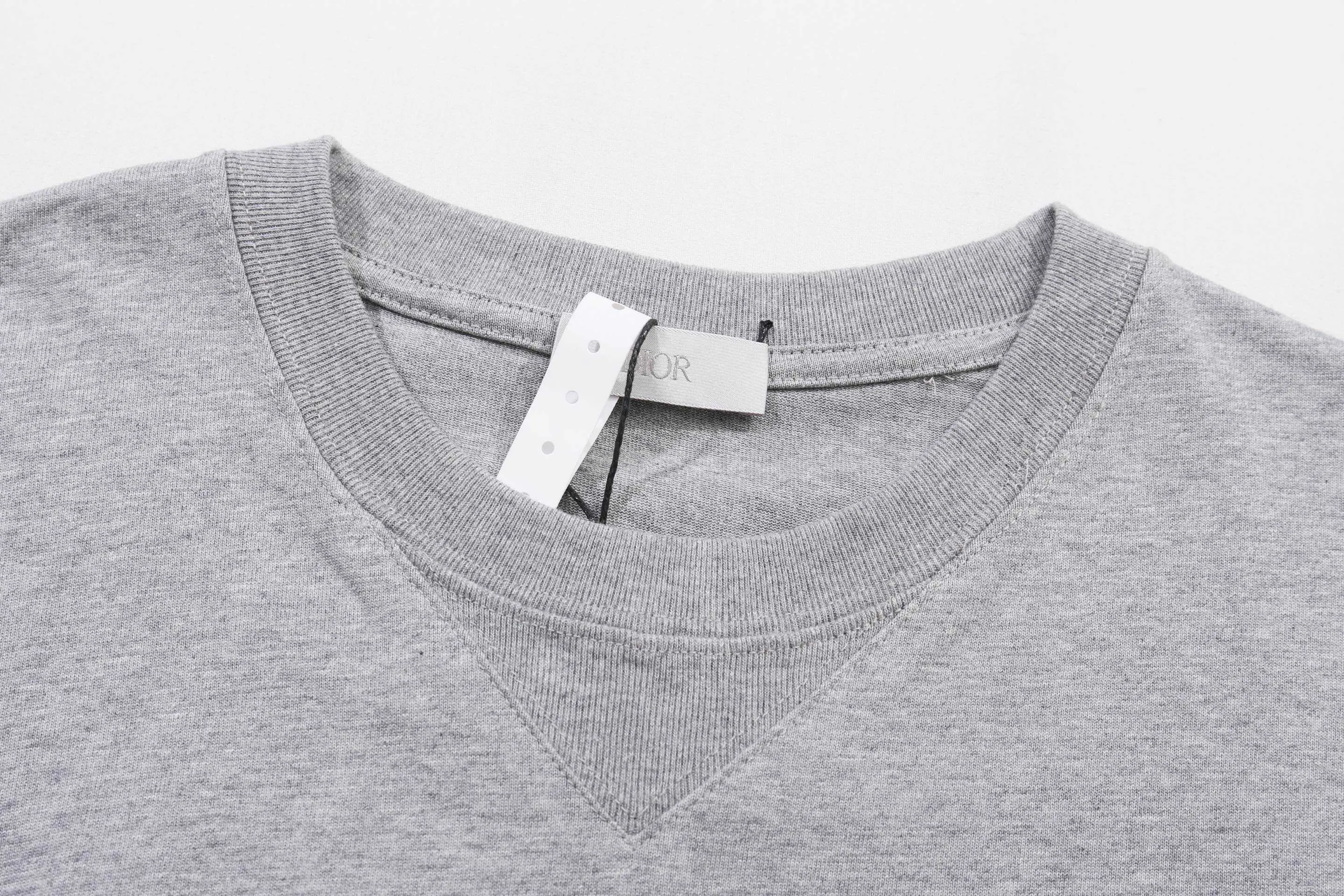 Dior logo New Arrival Retro ， ， 。 。 Sorona( ) ， 、 ， . ，7A ， ， ， ， ， ， Sorona ， 38% ， ， ， 。 ， ， Size：XS-L