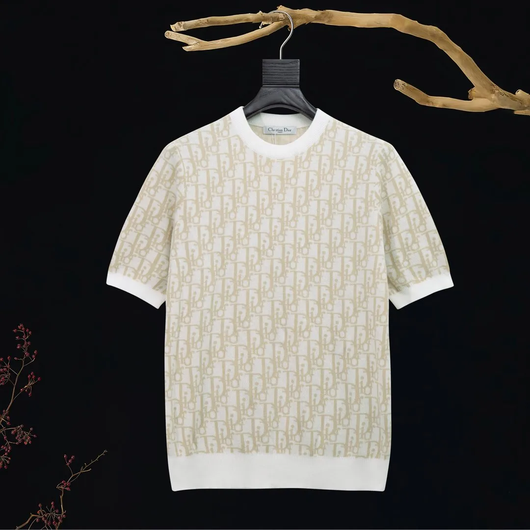 ✈️ Oblique Dior Oblique 。 White ， ， ， 。 Beige White Oblique 、 100% Same Style！ Sizes:XS-S-M-L