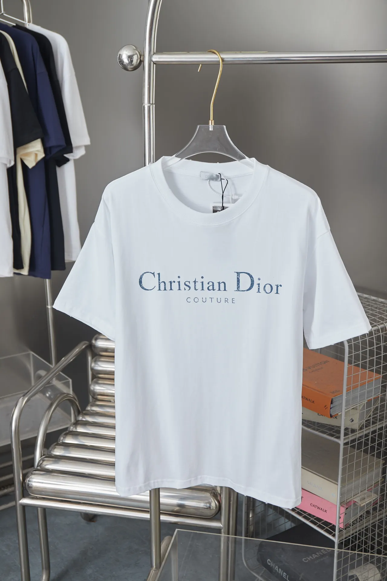 D＊or CD 26SS early spring New Arrival joint series letter logo frayed short sleeves light luxury essential item for daily commuting for men and women correct version welcome to compare detailed features gram 100% pure cotton double yarn jersey fabric custom dyed in the same cylinder special thickened 32 count double ply 1 Original main mark, washed tag, brand moisture-proof paper packaging Color: White/Black/Gray Size: S/M/L/XL