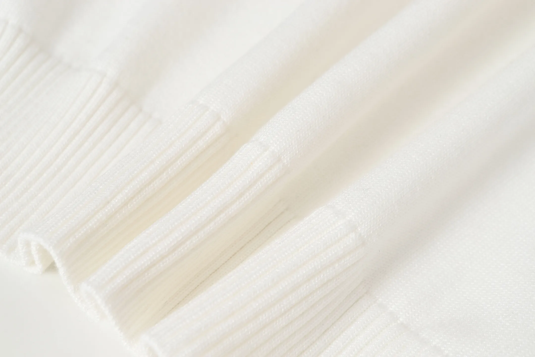 CD Archives Labels ， 。 White ， 、 。 ， 。 Dior Archives Labels ， 、 。 Size:S M L