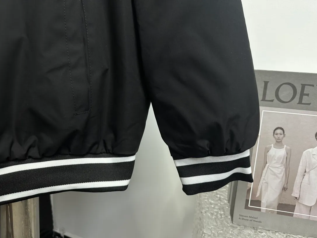 【Dior】 Classic Black White Sizes S-XL