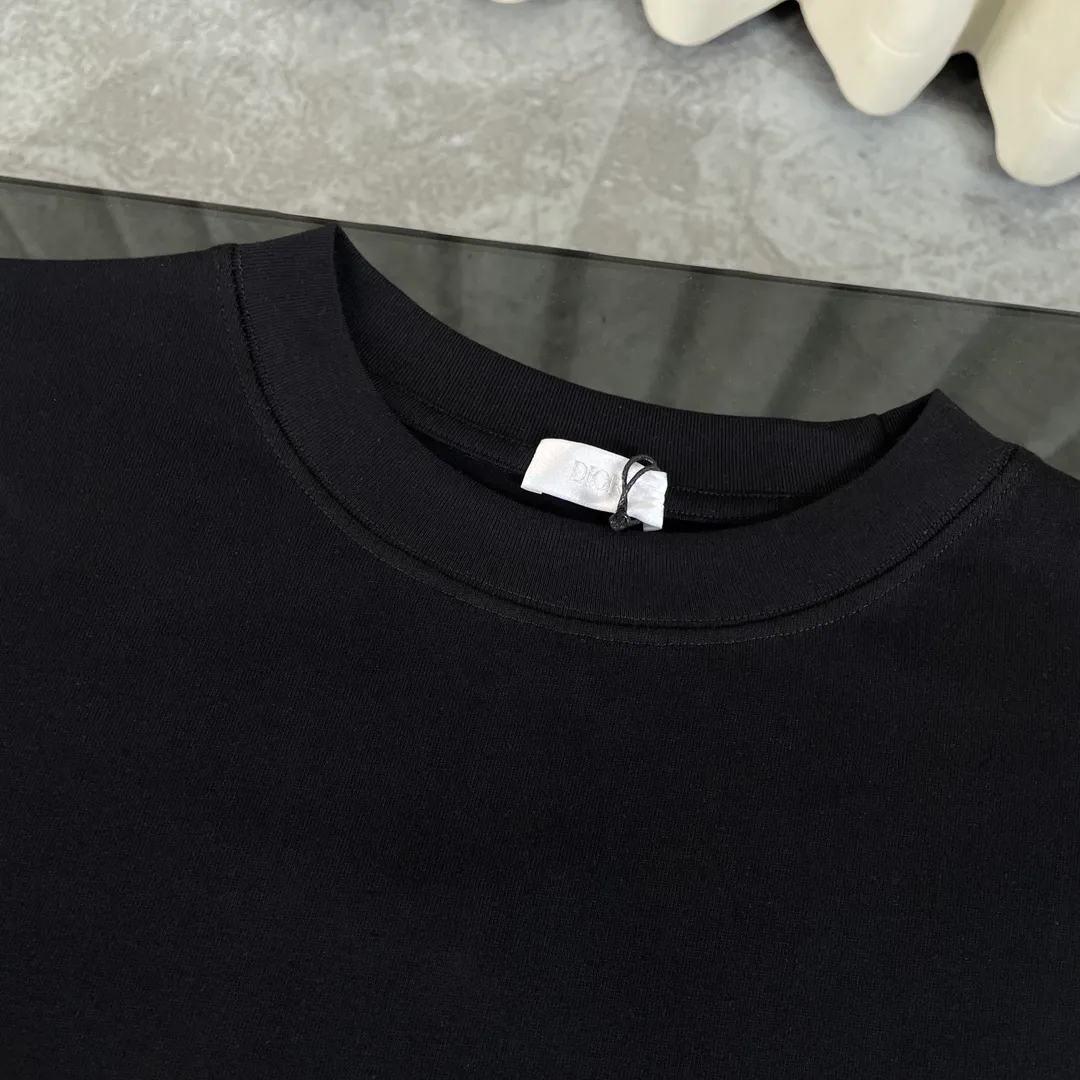 Dior Classic T : ， 32S ， ； 32s+70D ， g：95/ *5% 。 Breathable， ，Breathable ； ， ， 。 Breathable， ，Breathable ； 。 32 Premium ，70D ， ， 。 New Arrival Same Style ：White Black Size：S-XL