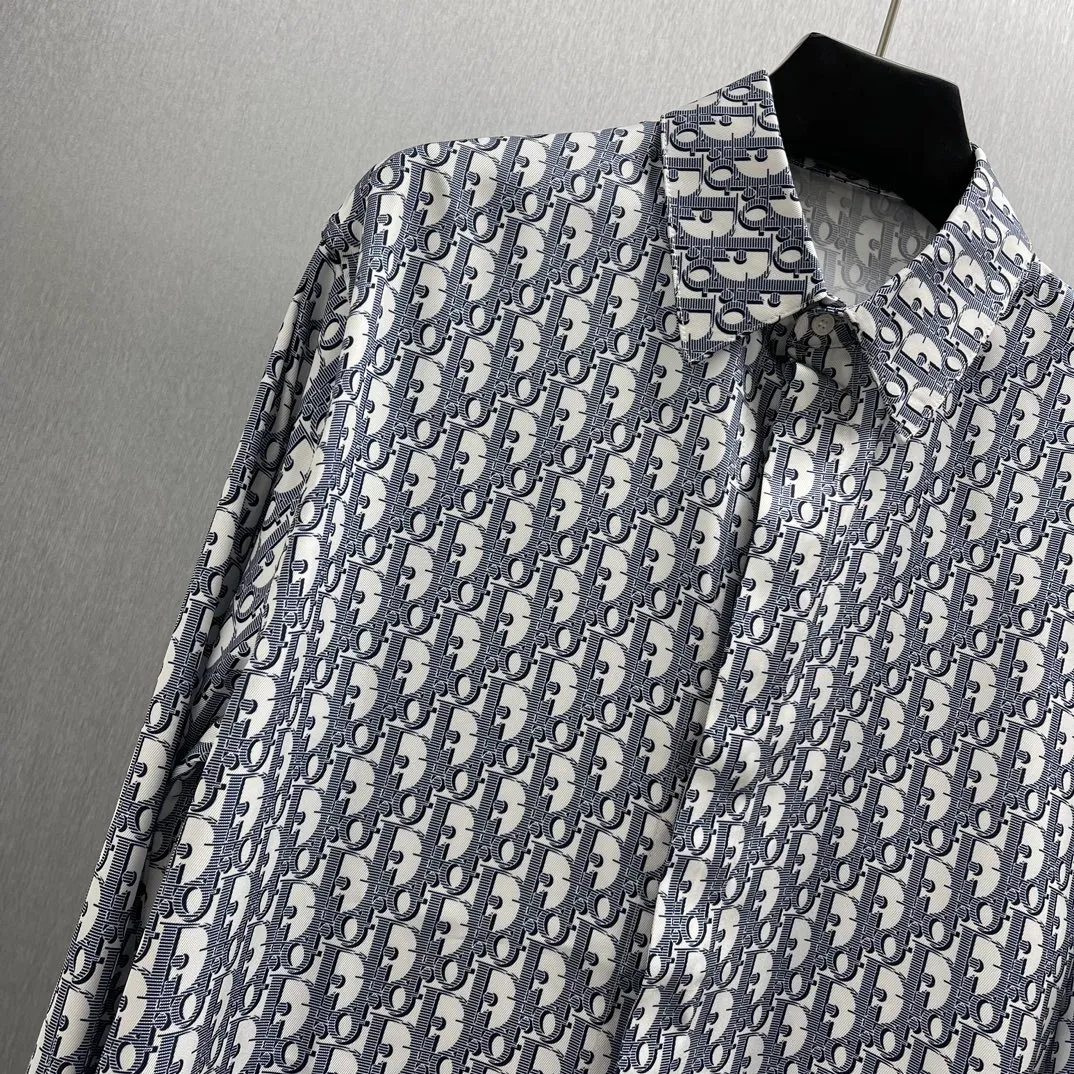 CD Classic Size S-XL Classic Oblique 。 White Blue ， ， 。 ， 。