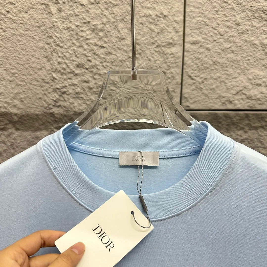 Dio* 2025 Classic logo T Same Style ： Black White Light Blue Size： S （90-130 ） M （120-150 ） L （140-165 ） XL （160-180 ） XXL （180 ）