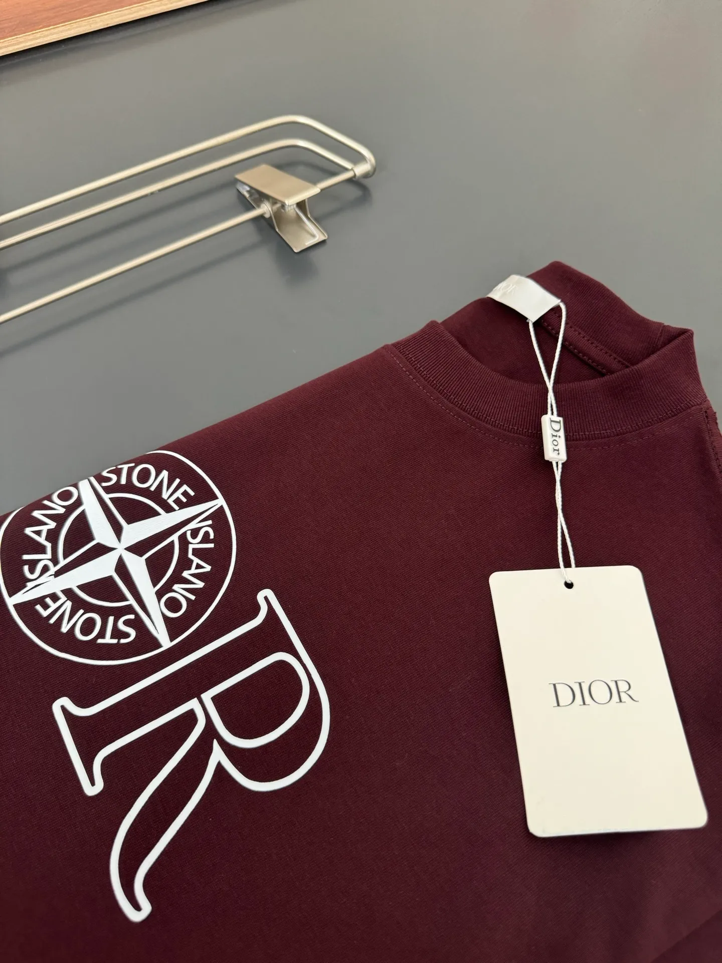 DIOR* g t Breathable logo New Arrival t ， ， Versatile ：Black White Red Sizes：S M L XL XXL