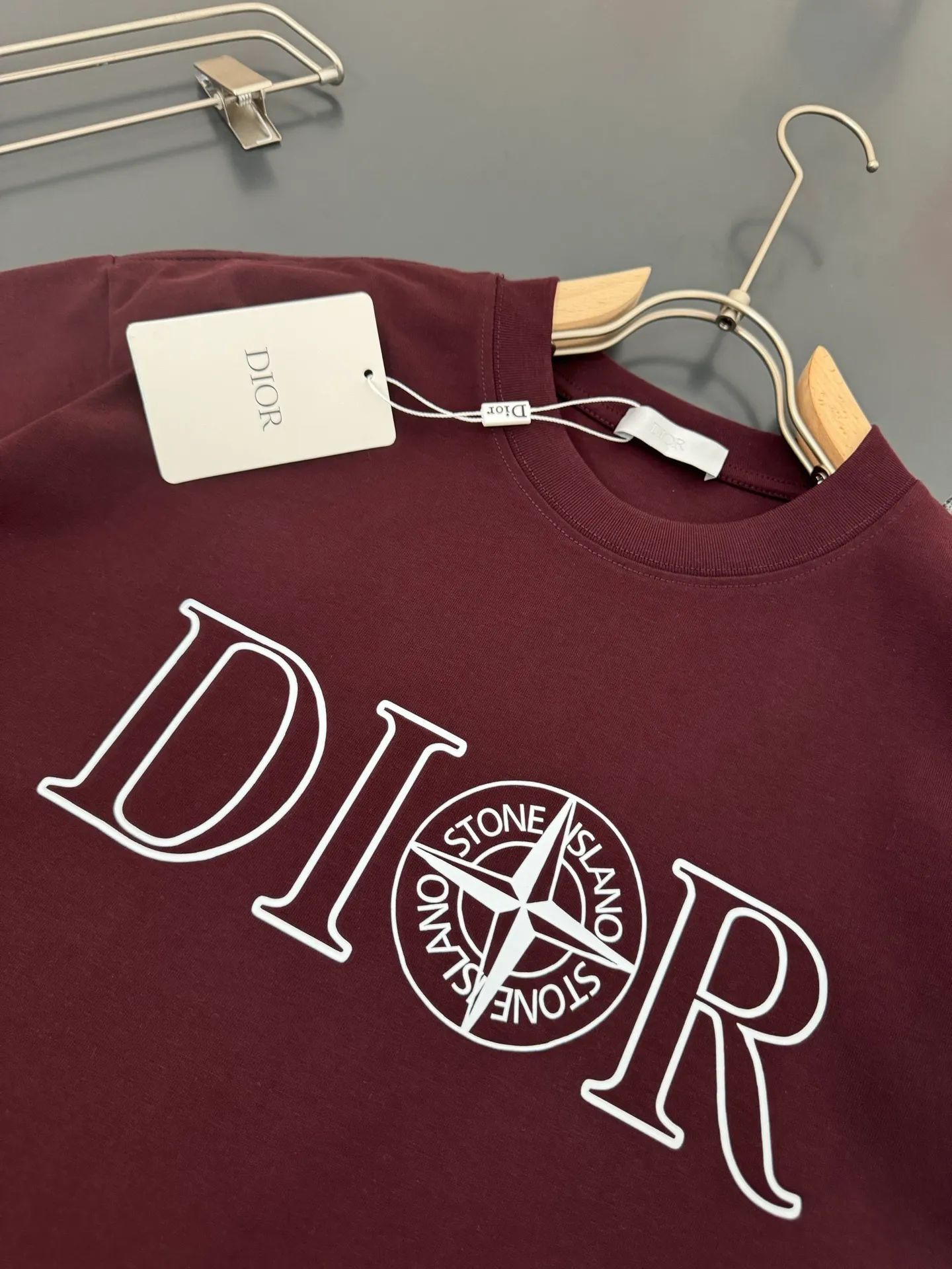 DIOR* g t Breathable logo New Arrival t ， ， Versatile ：Black White Red Sizes：S M L XL XXL