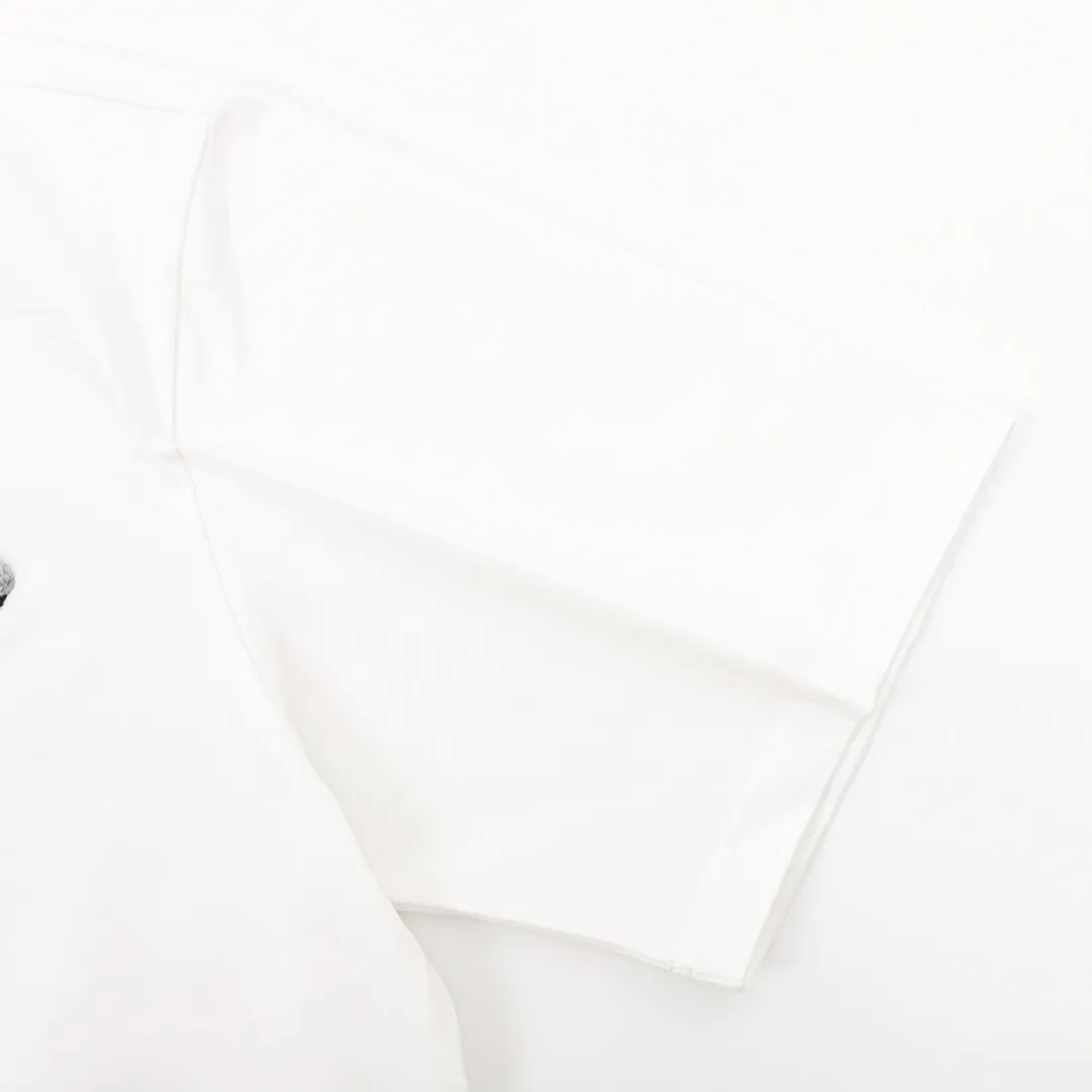 DIOR/ logo TEE 24 New Arrival T， ， Quality 。 100% ， Breathable， Breathable ， logo P logo ， ， BIGGER ！ TEE! Same Style ：White Black size：S-L