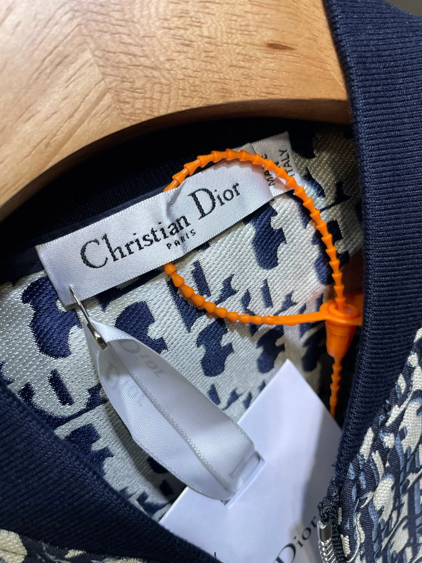 Dior 🌟【 】 Series LOGO Classic A size：SML