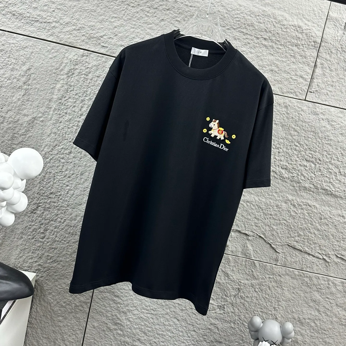 Dio 2026 New Arrival ， ， ！Classic T Same Style ：Black White Red Size： S （90-130 ） M （120-150 ） L （140-165 ） XL （160-180 ） XXL （180 ）