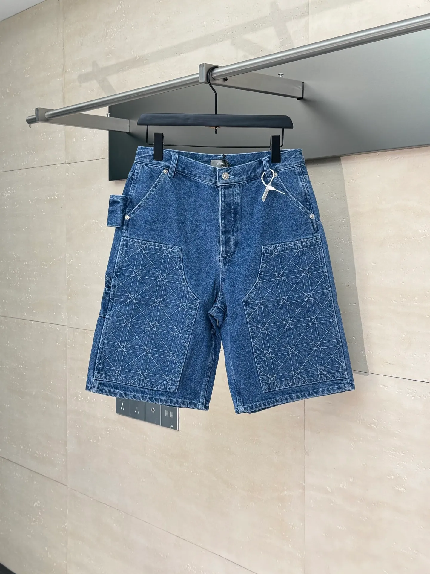 Dio/ 25Ss New Arrival Dio ， Blue ，2 4 ， Dior logo 。 ， ， ， 。 Size：S/M/L