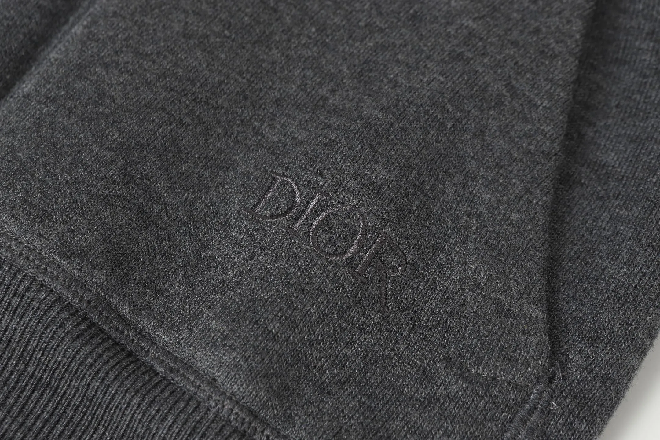 DIOR/ 22, ， ， 。 ， 。 ， ， 。 ， ， 。 。 ， ， Classic 。 ：Gray Size：S M L