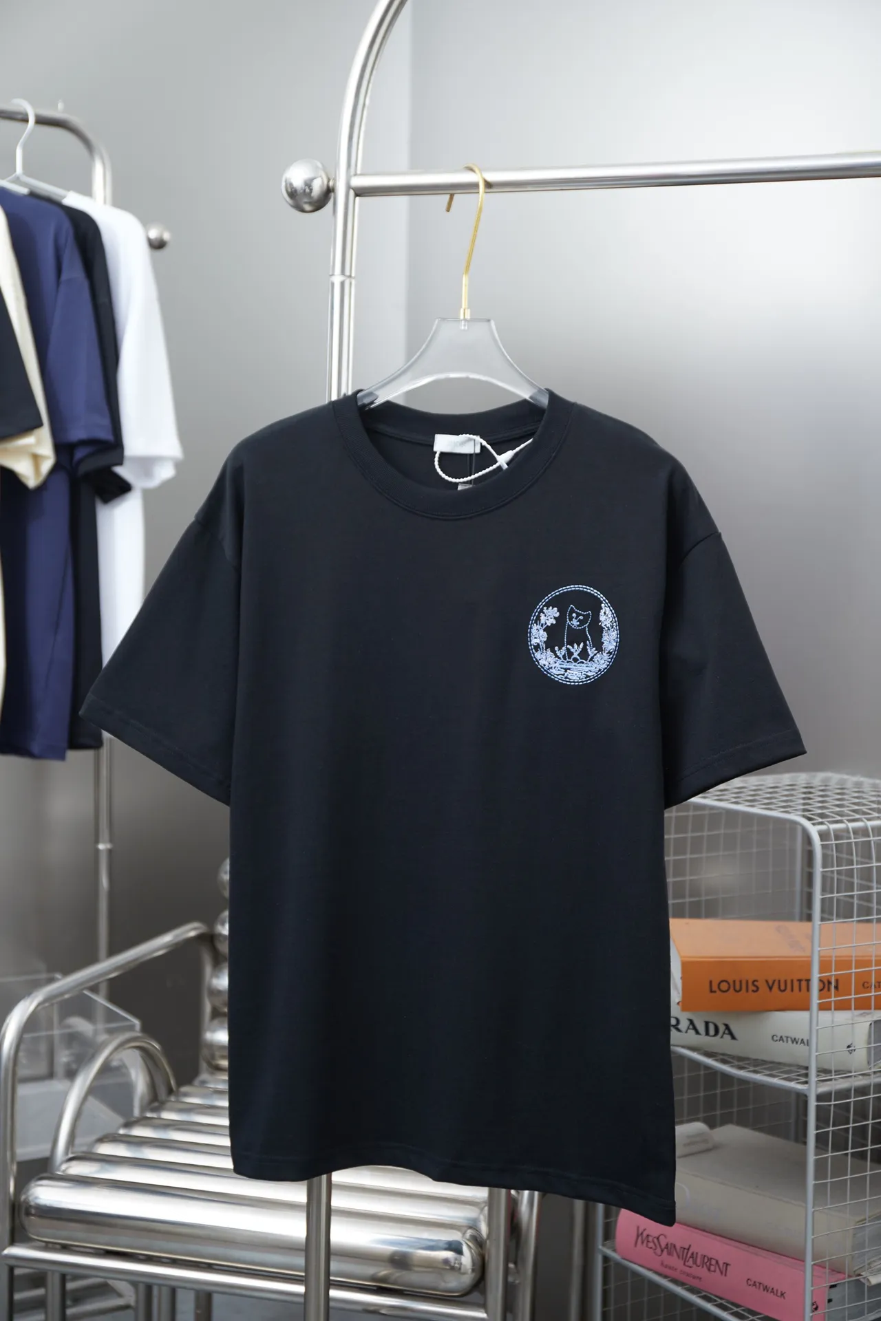 Christia D*or CD 25SS New Arrival 100% 32 1X 1 ， ， ：White/Black/Blue Size：S/M/L/XL
