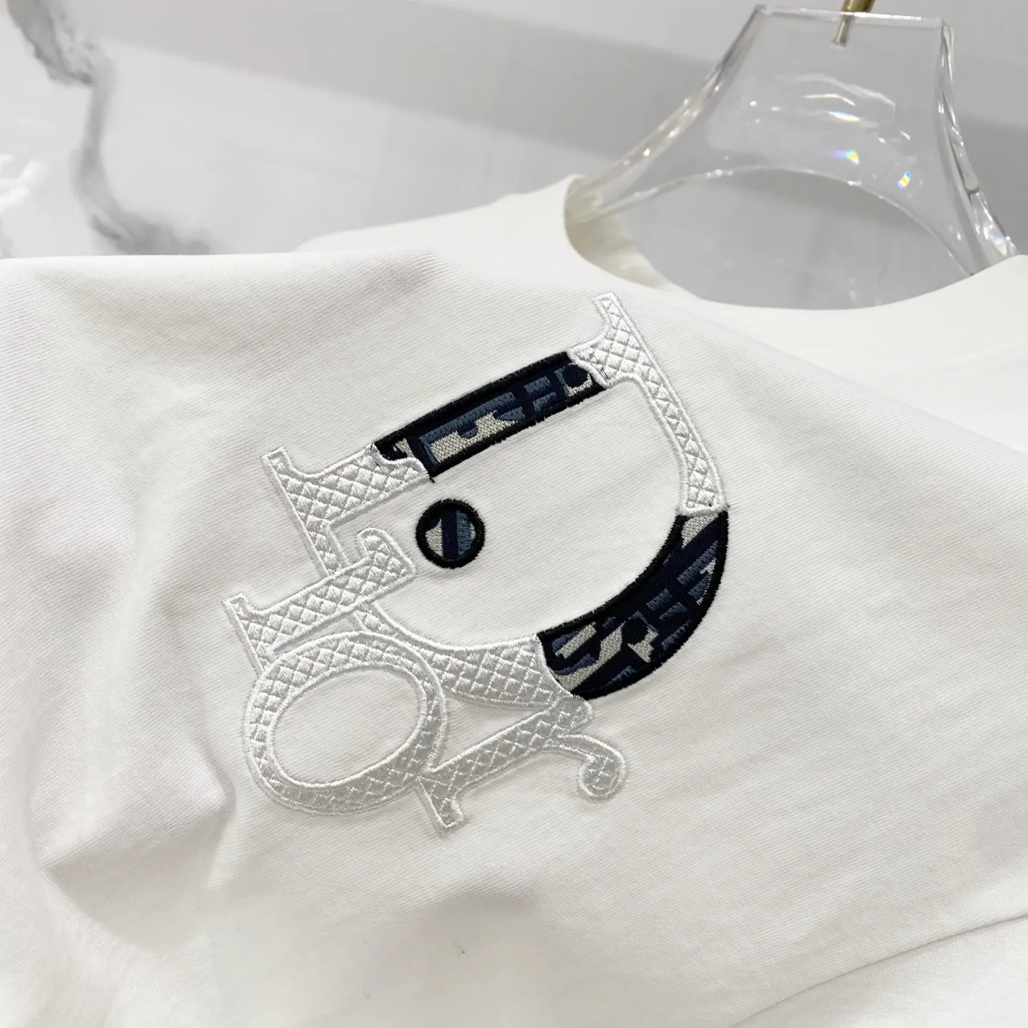 DIOR/ T 🪡 LOGO Quality 100 ％ Versatile Size:S-XL :Black.White