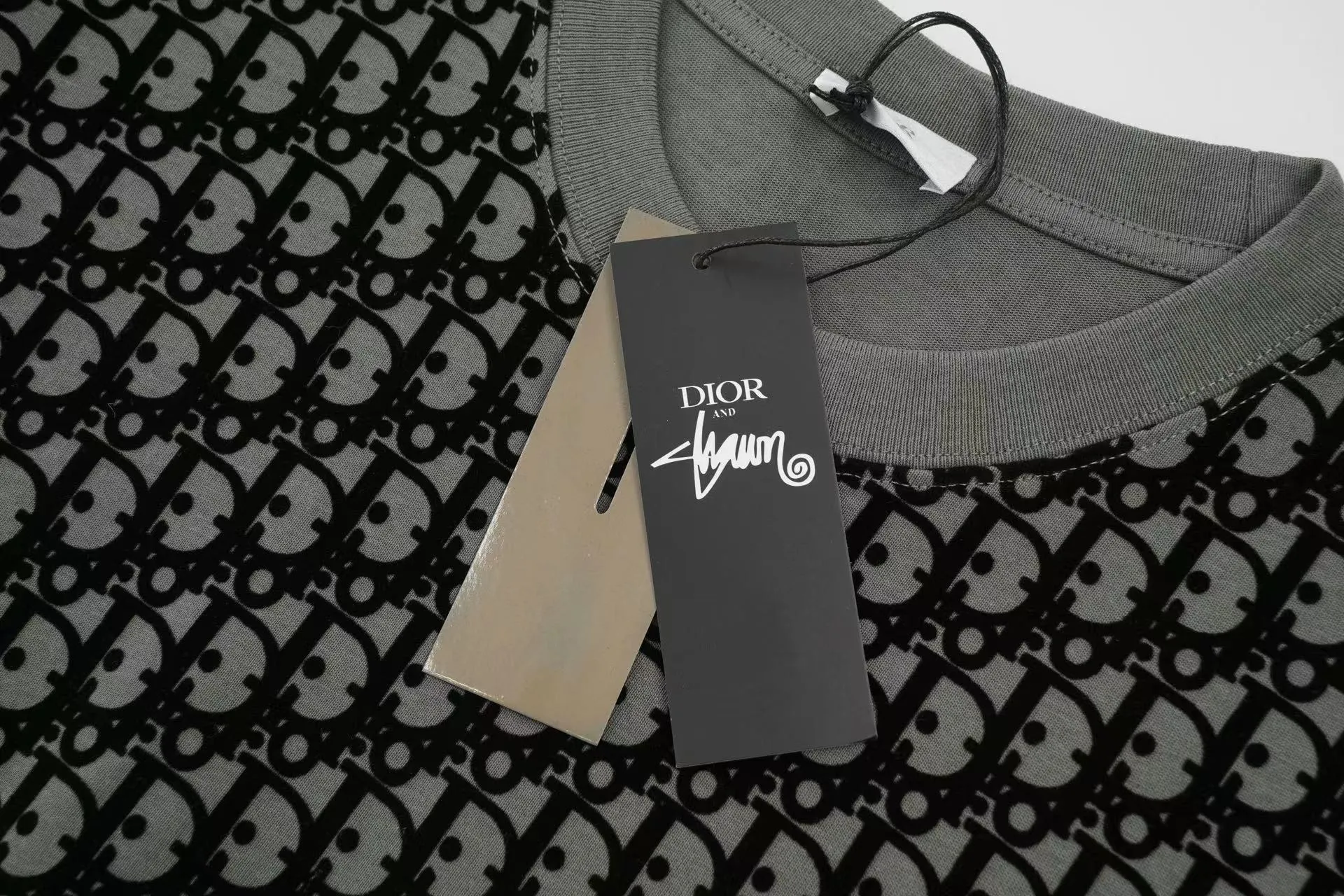 ： ：2026New Arrival DIOR T ： g Size： S～XL ：Gray ：H