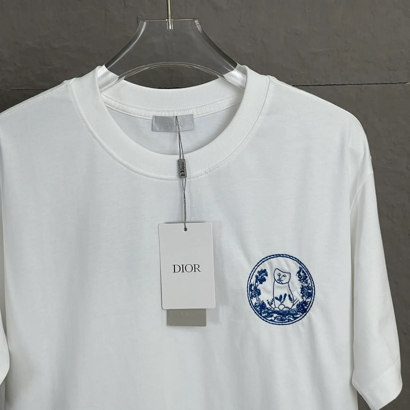 A 104 DIOR Hyltonnel logo ，D ， ， Black White ， D LOGO ， logo ， ! ， Classic !! 47 ， ， ! ， ， ， Breathable ~ !! Size:S-XL :