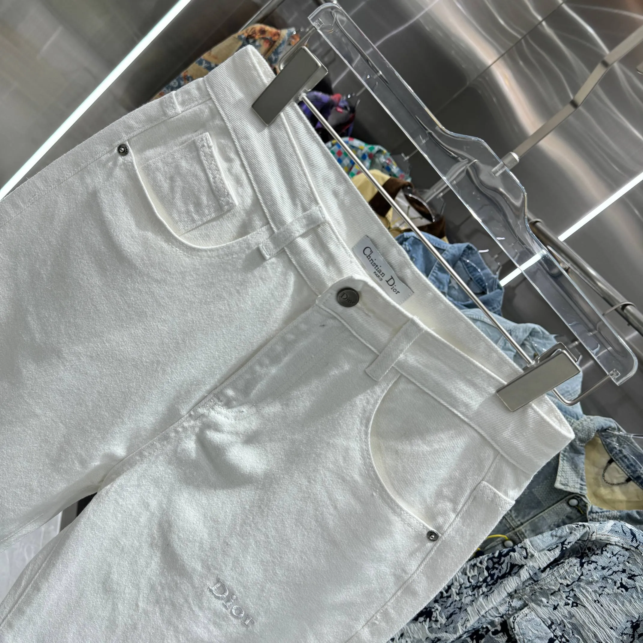 25 LOGO ！ ~ ! , ! , Versatile Size：28 30 32 34 36 ：White