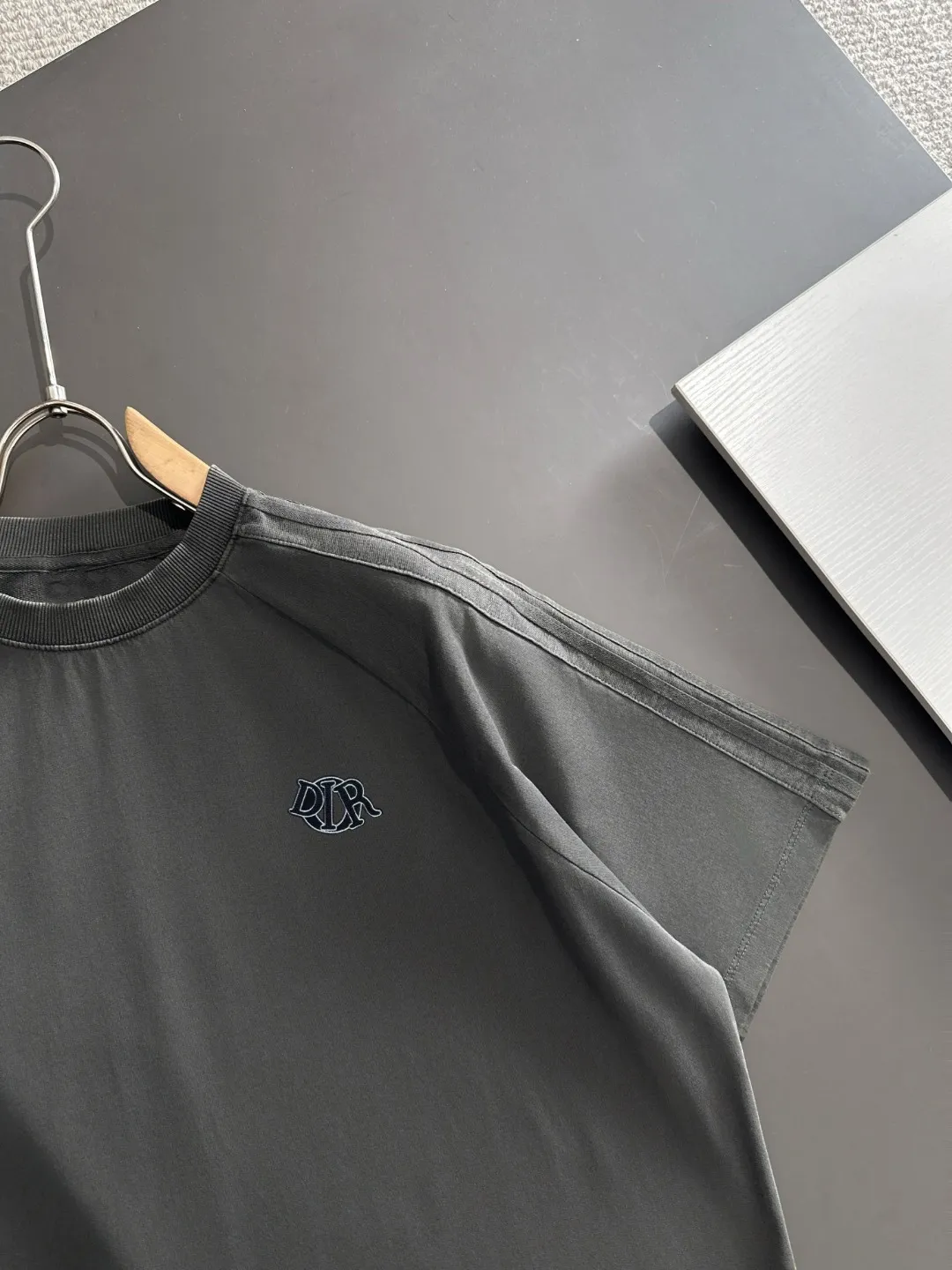 DIOR/ Premium 2025 New Arrival ， Breathable， Breathable ， ， ， Quality。 ！ ， ！ ， ！ Premium ， ， ， ！ 、 ！ ， ！ Size：S-XXL