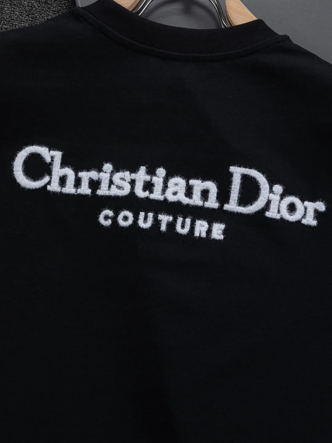 DIOR Dior dior CD S-XL Dior 26ss Classic Classic 🪡 + logo🪡 logo Same Style t ， ， Series， Logo Classic Obliave ， s ， ， obliqve ， v ， ， y …… ， ， Dior ！ ， ， ， Breathable ~ ！！ Same Style！ : Black White Size：S-XL ： S： 50- 56- 70 M： 52- 57- 72 L： 54- 59- 74 XL： 56- 62- 76