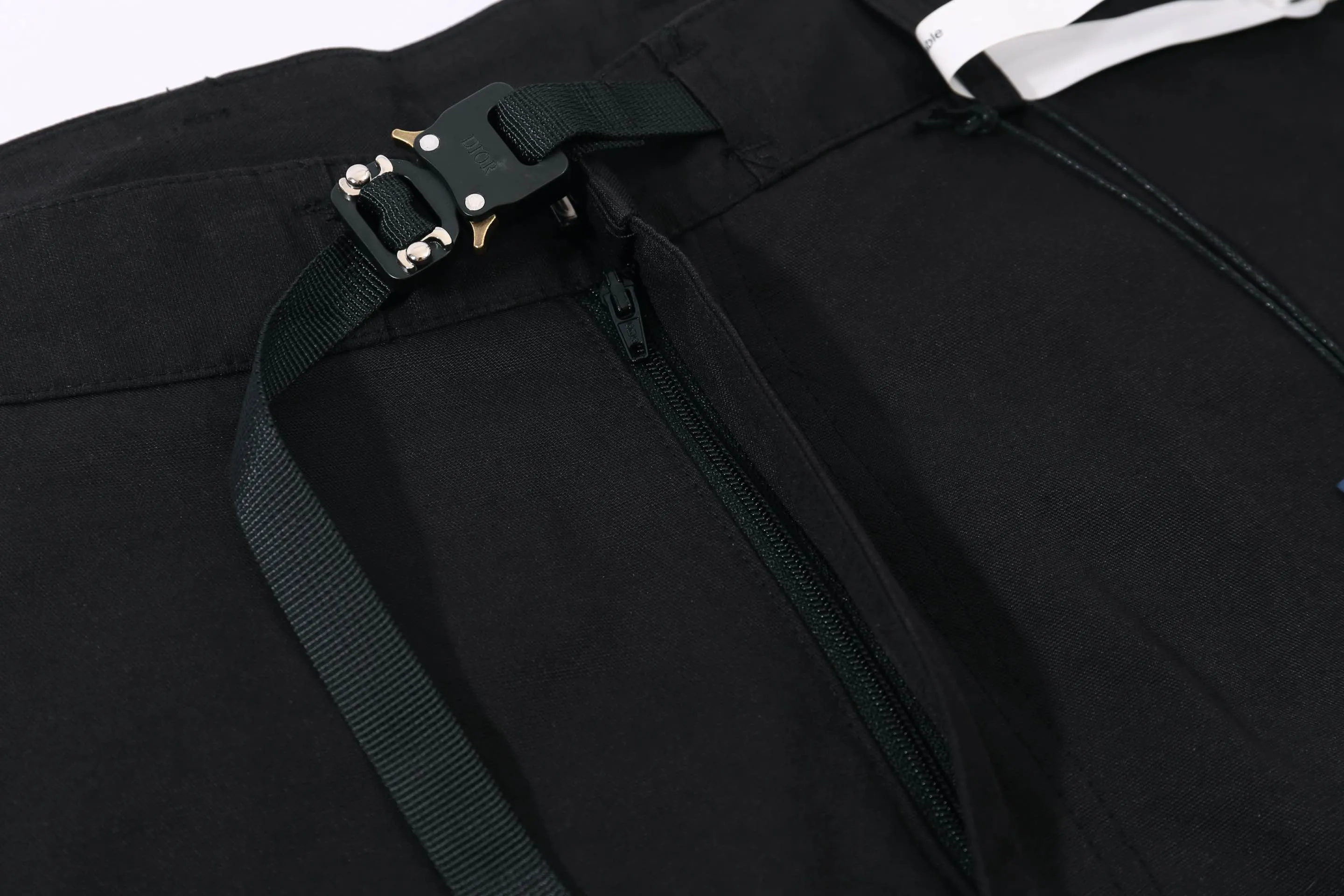 DIO*CD Series ， Dir ， Classic 。 Black ， ， Dir ， 。 Series ， 。 、Dir 、 、 、51% ，49% ， :100% Black， Same Style!Size SIZE:XS S ML