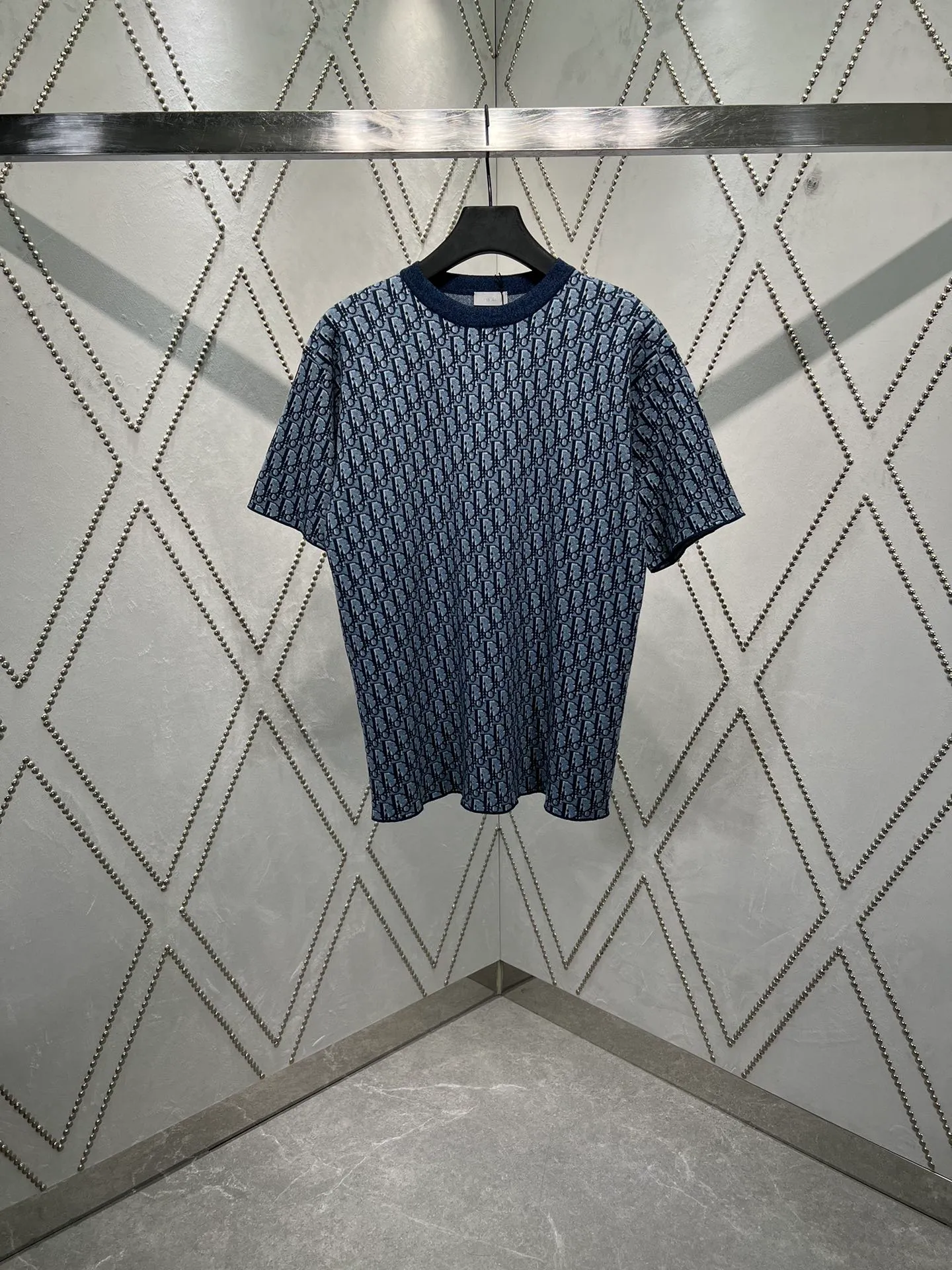 25ss New Arrival T Series ， Classic Oblique 。 Blue ， Oblique 。 ， ， 。 Sizes：S.M.L.XL.