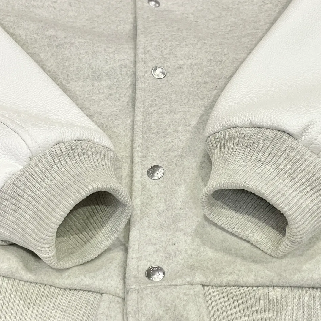 Dior➡️ 2025ss ， 。 LV ， ， 。 1 ， 。 ， 。Premium ！ ！ Quality！