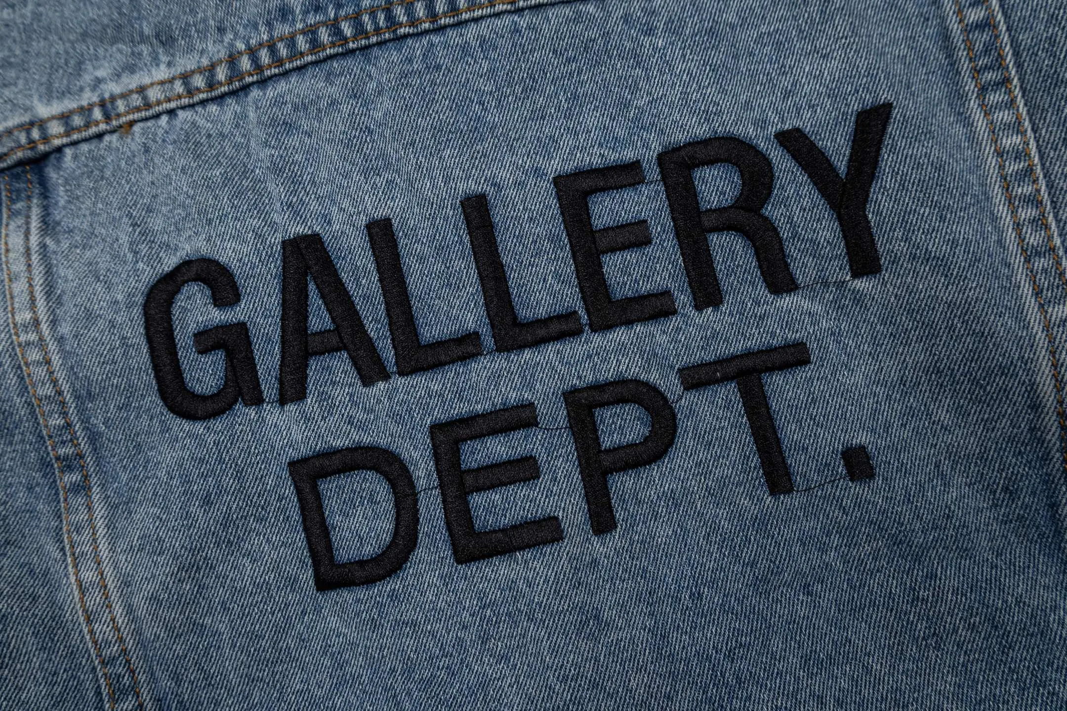 Gallery Dept.FW 23 ， Light Blue ， Black“GALLERY DEPT.” ！ + ，Retro ， OK， ， Same Style ：1966# ：Blue Size：S M L XL