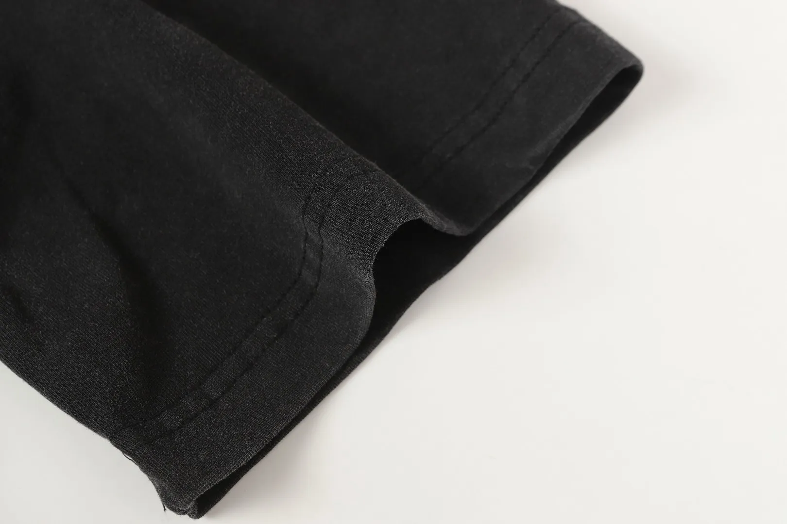 6156# Black ｜ In Stock （new） Godspeed Retro T（ ） （fabric）：32 Sizes（size）：S-M-L-XL （colour）： Black 👉