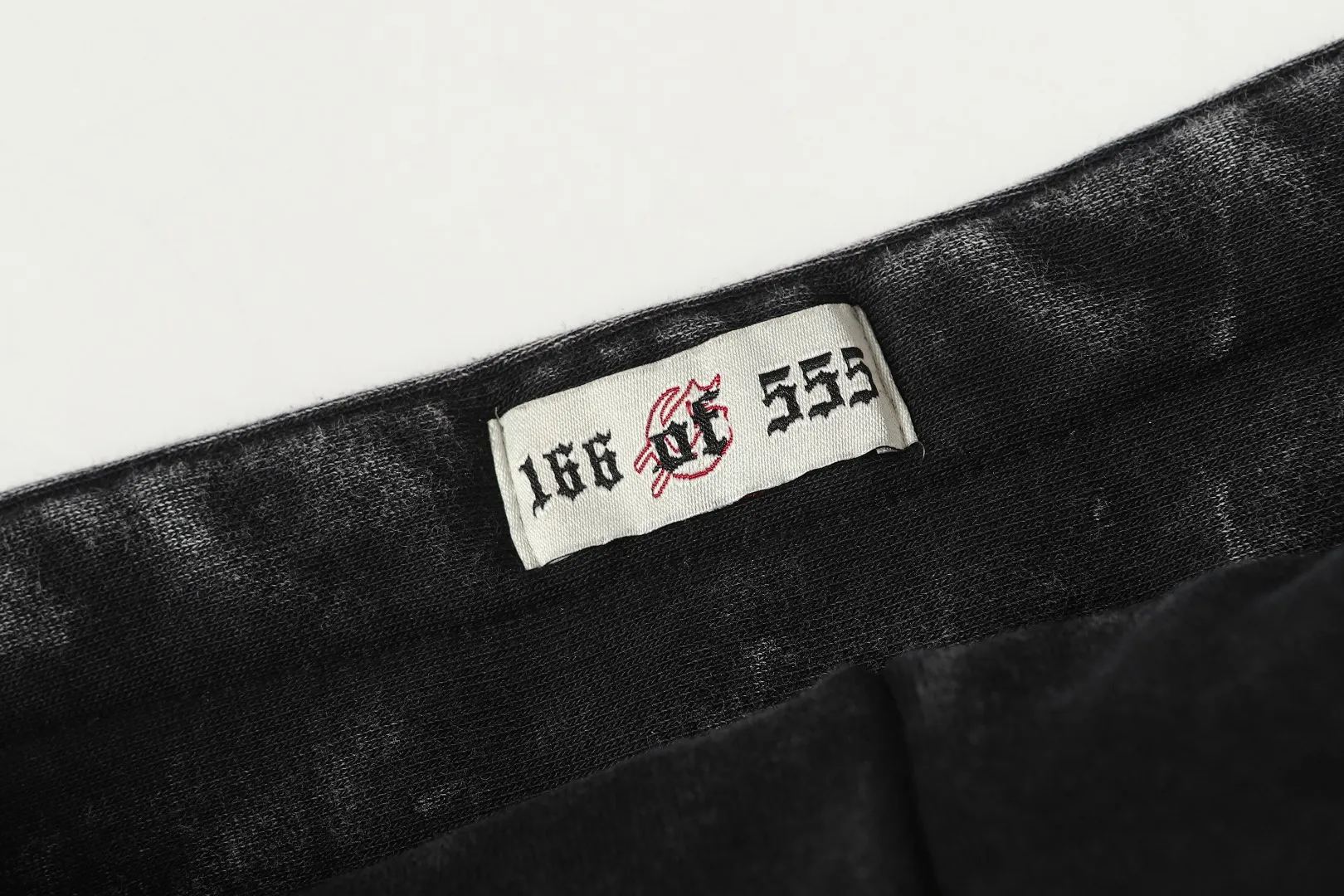 G 6603## Red/ Black I In Stock Godspeed Retro （ ） （fabric）： Sizes（size）：S-M-L-XL （colour）： Red/ Black 👉