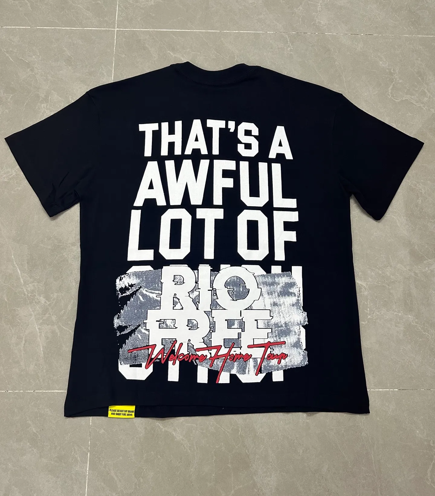 ##Black ｜ THAT'S A AWFUL LOT OF COUGH SYRUP In Stock T （fabric):32 Sizes（size）：S-M L X L （colour）：Black/