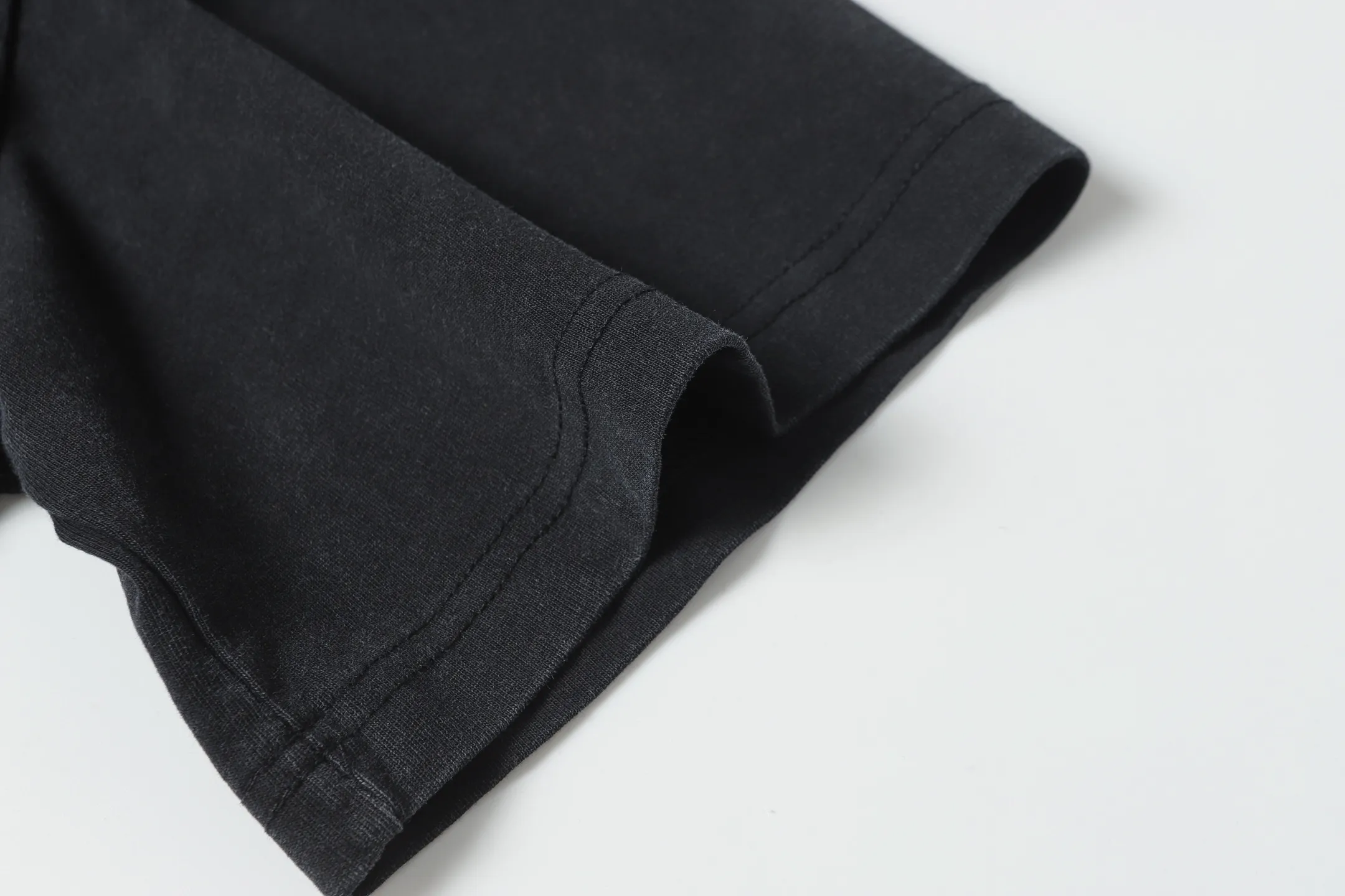 6079# Black｜ Godspeed Retro T（ ） （fabric）：32 Sizes（size）：S-M-L-XL （colour）： Black 👉 👉