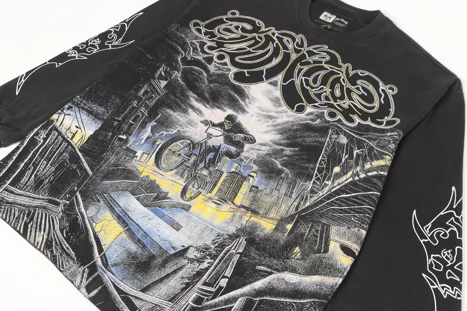 G # Black I Godspeed Retro T （ ） （fabric）： 26 Sizes（size）：S-M-L-XL （colour）： Black 👉