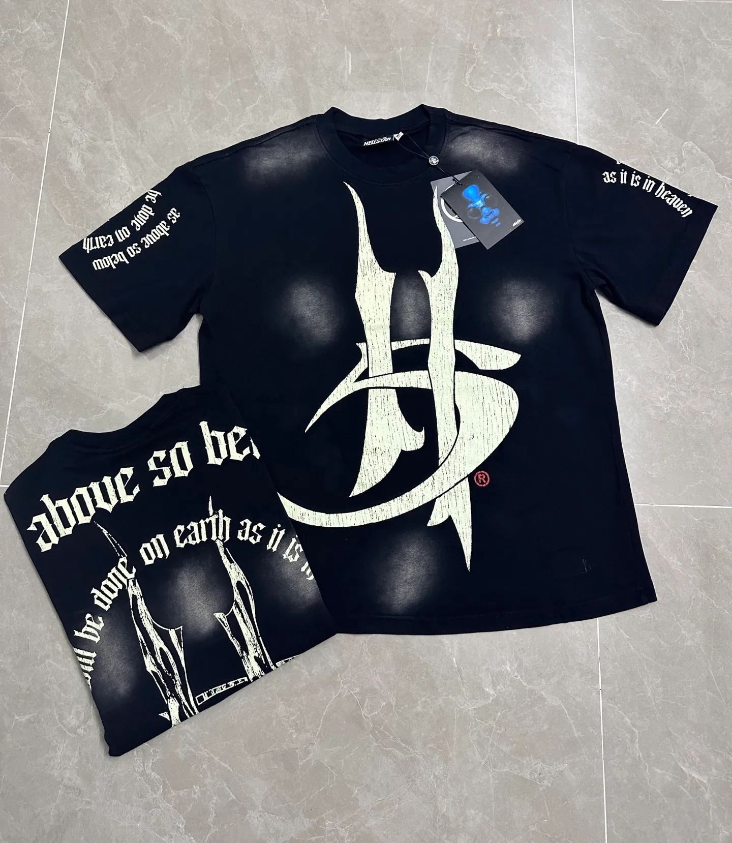 # Black ｜ Hellstar T （fabric):32 Sizes（size）：S-M L X L （colour）： Black（ ）